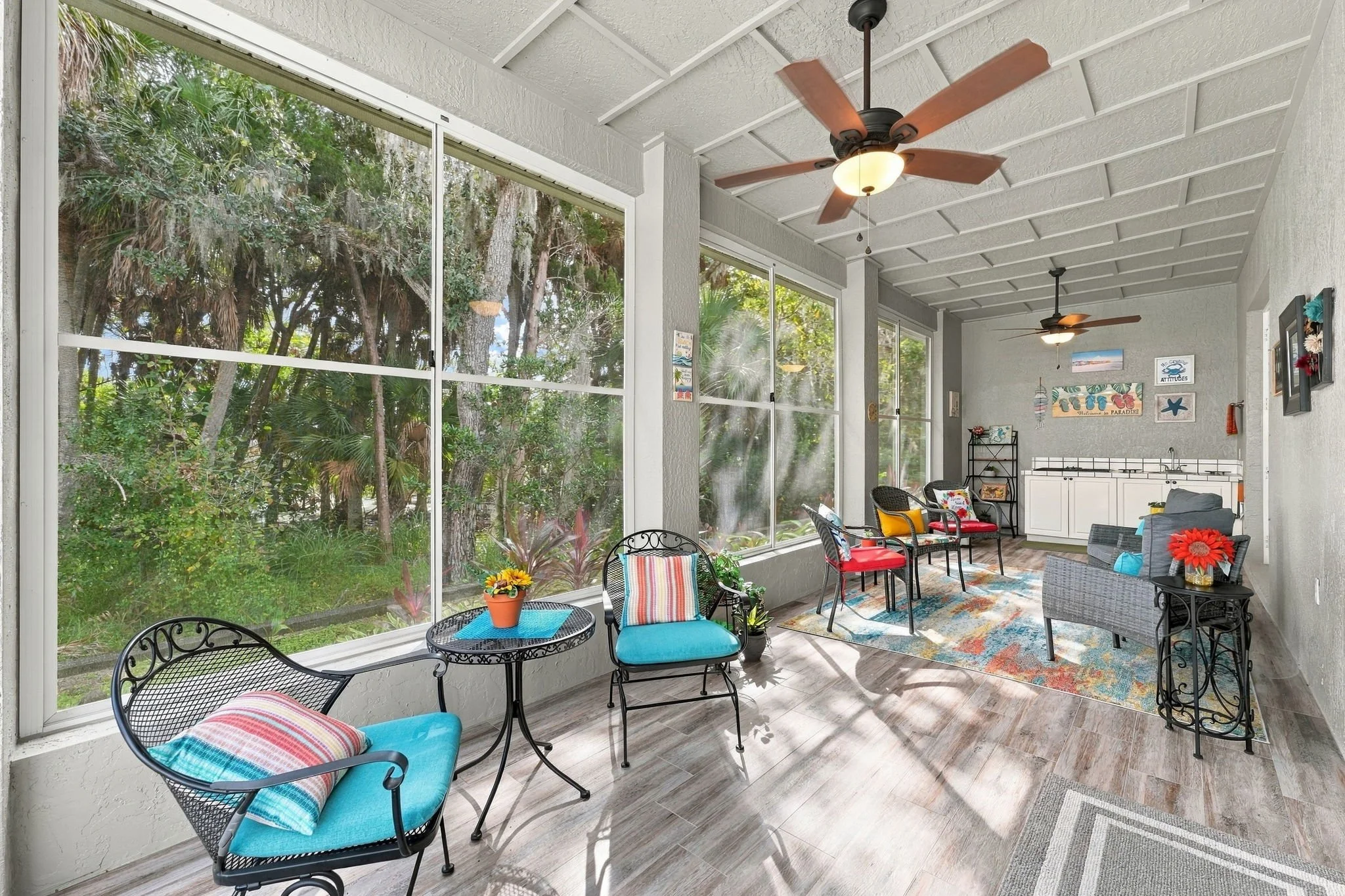 florida room 1.jpg
