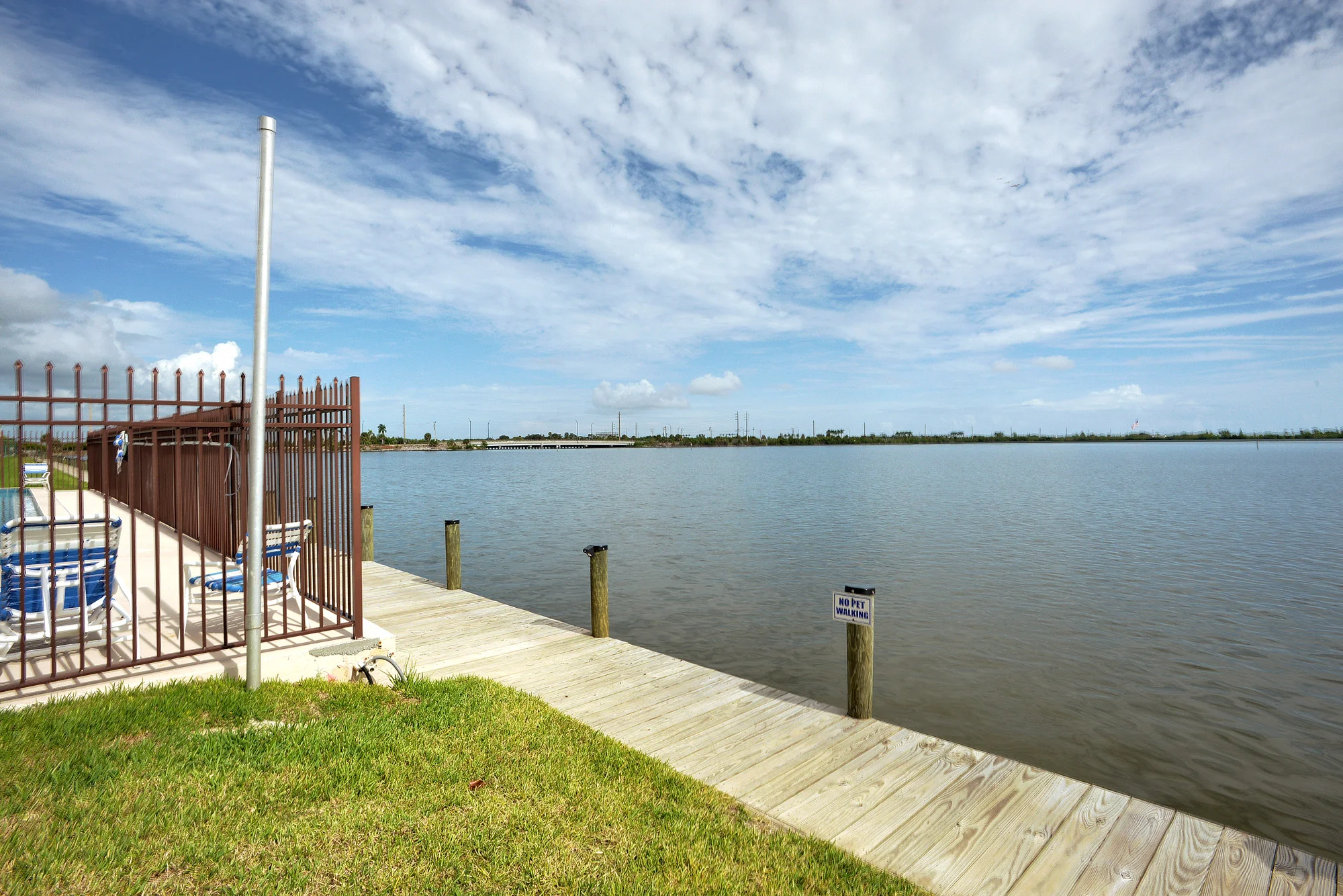 community dock.jpg