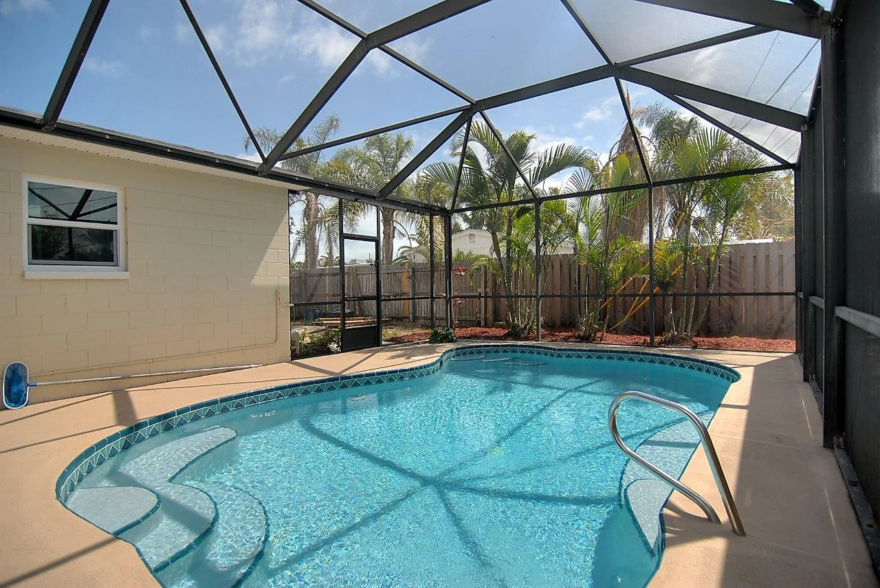 pool north (3).jpg