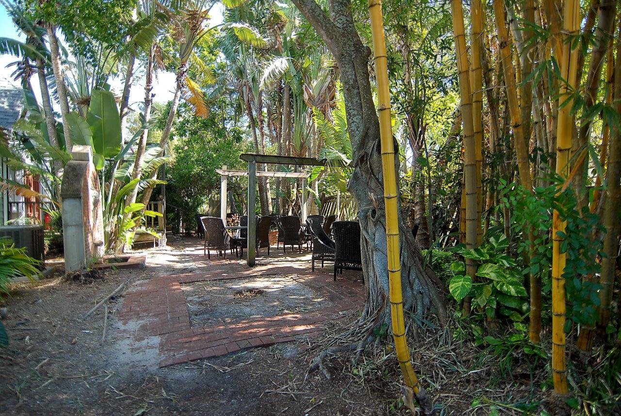 patio 5.jpg