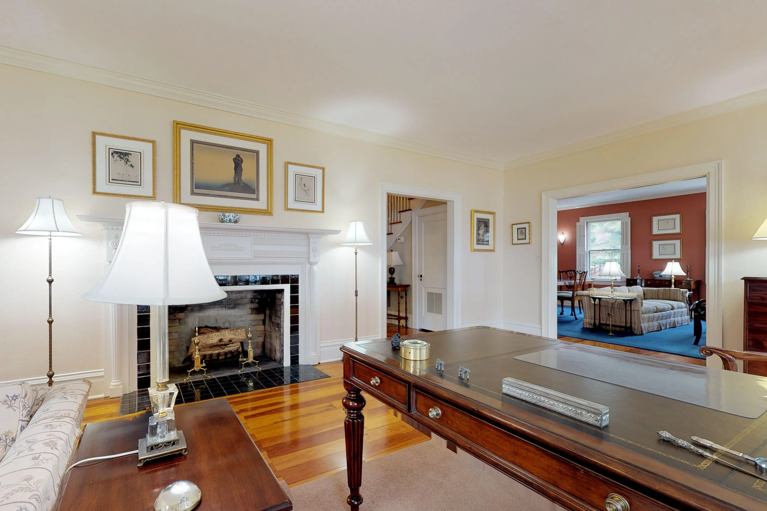 living fireplace.jpg