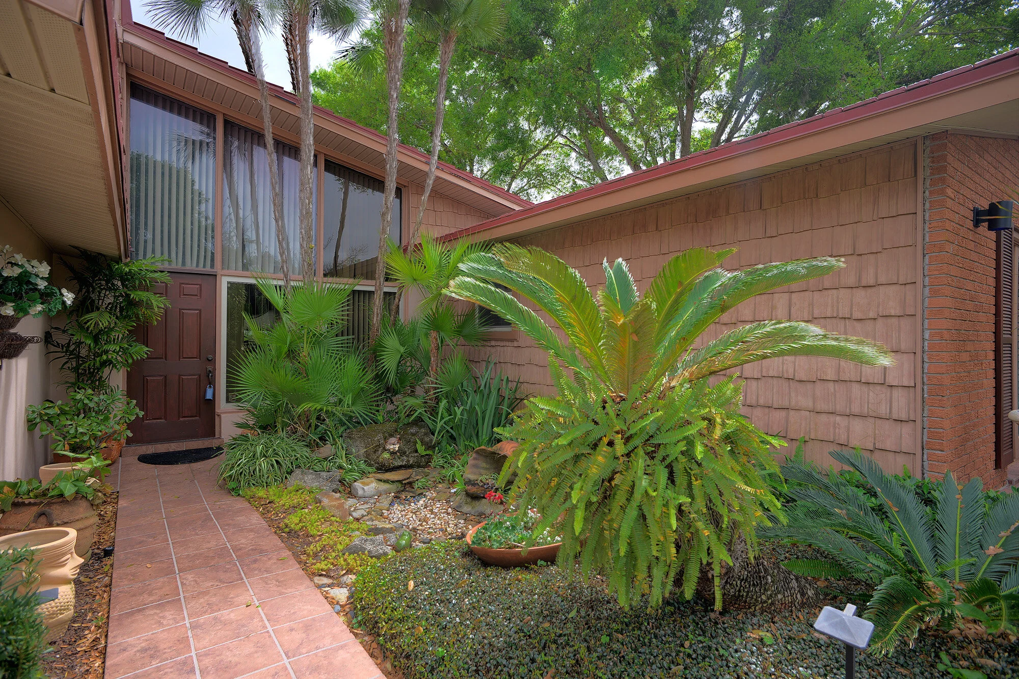 front porch 1.jpg