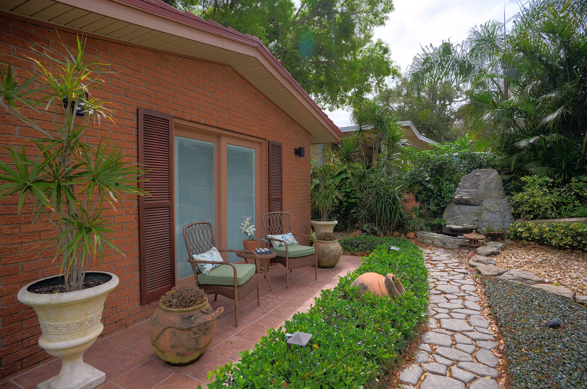 master porch 2.jpg