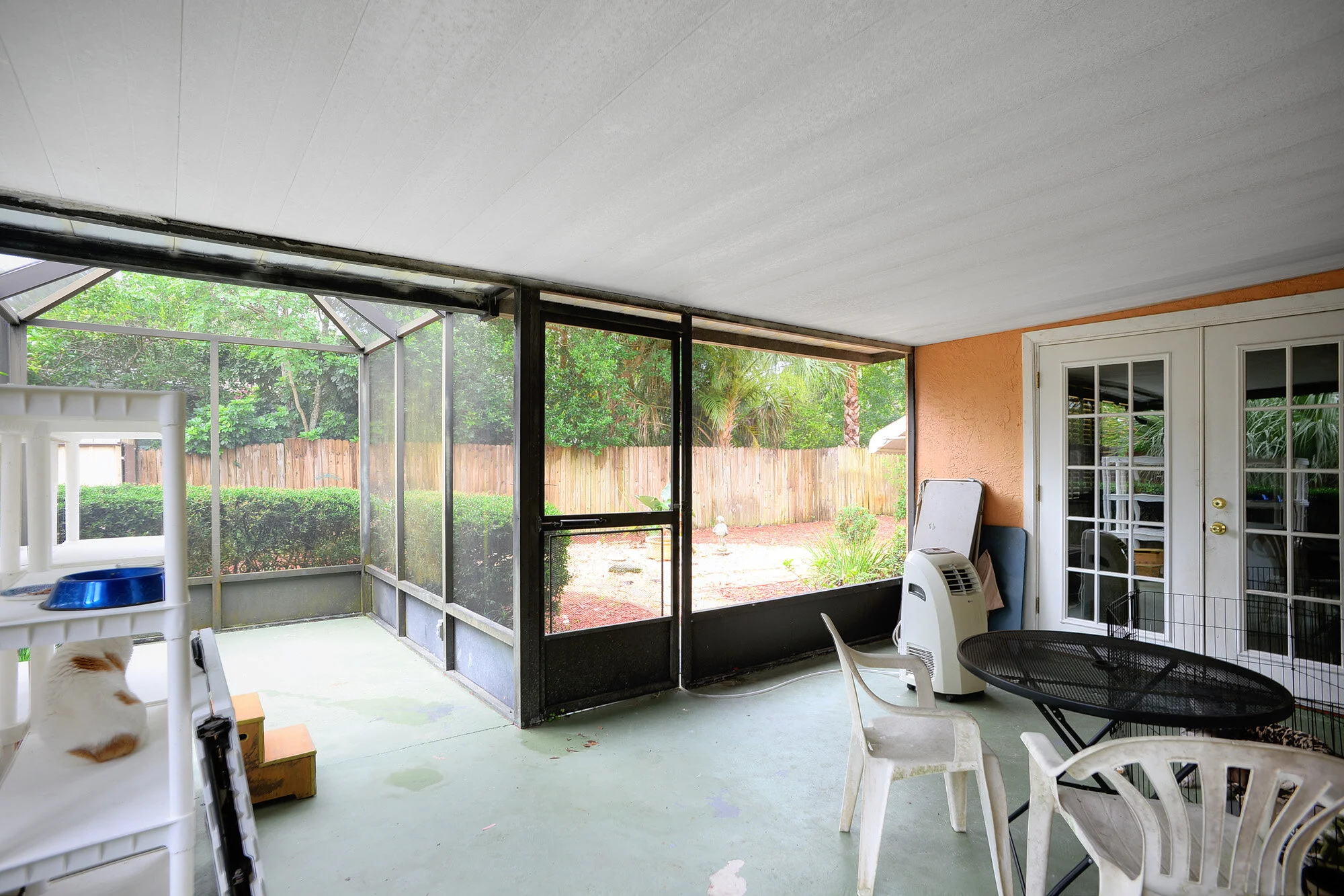 porch.jpg