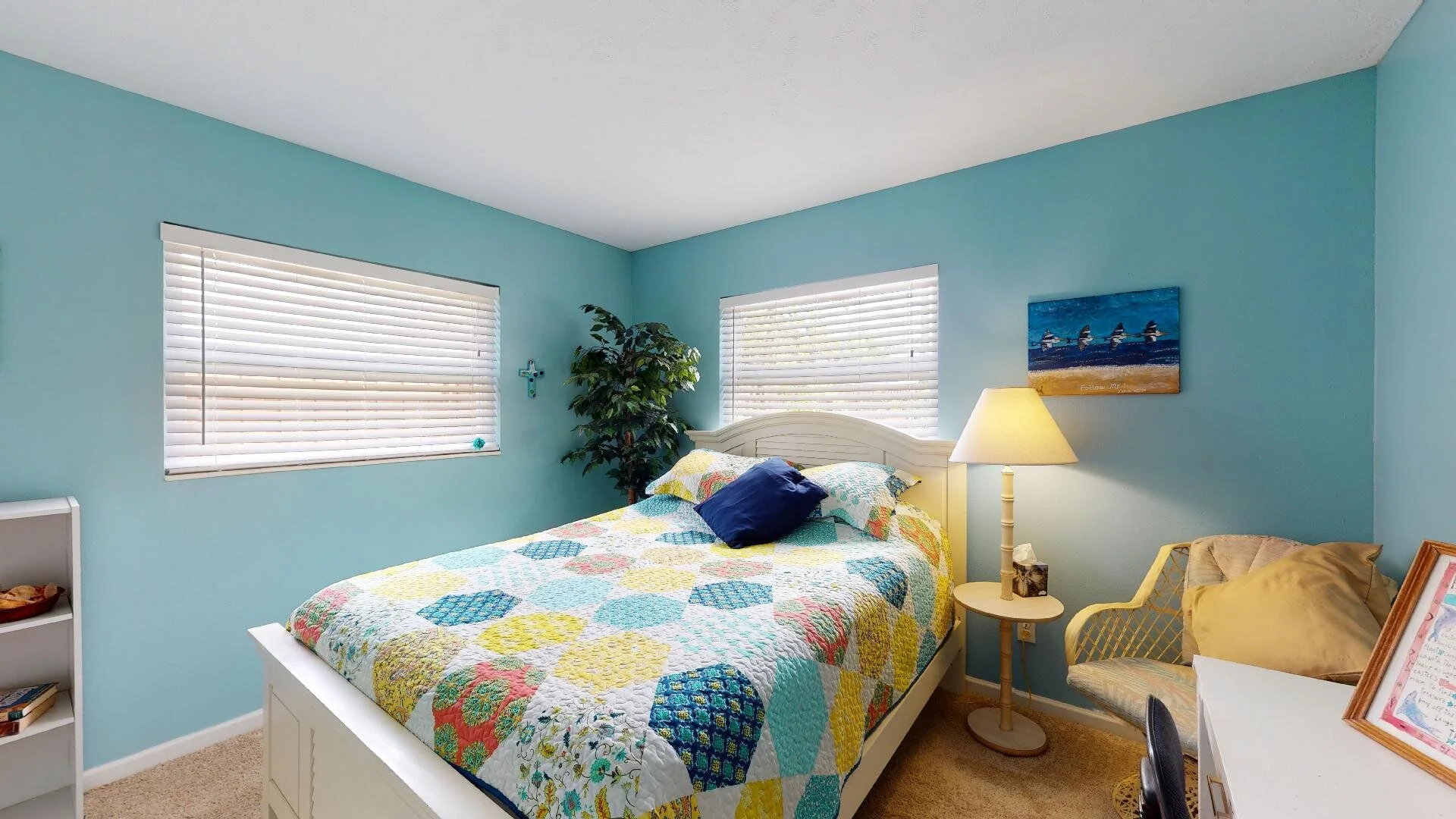 guest bed 1.jpg