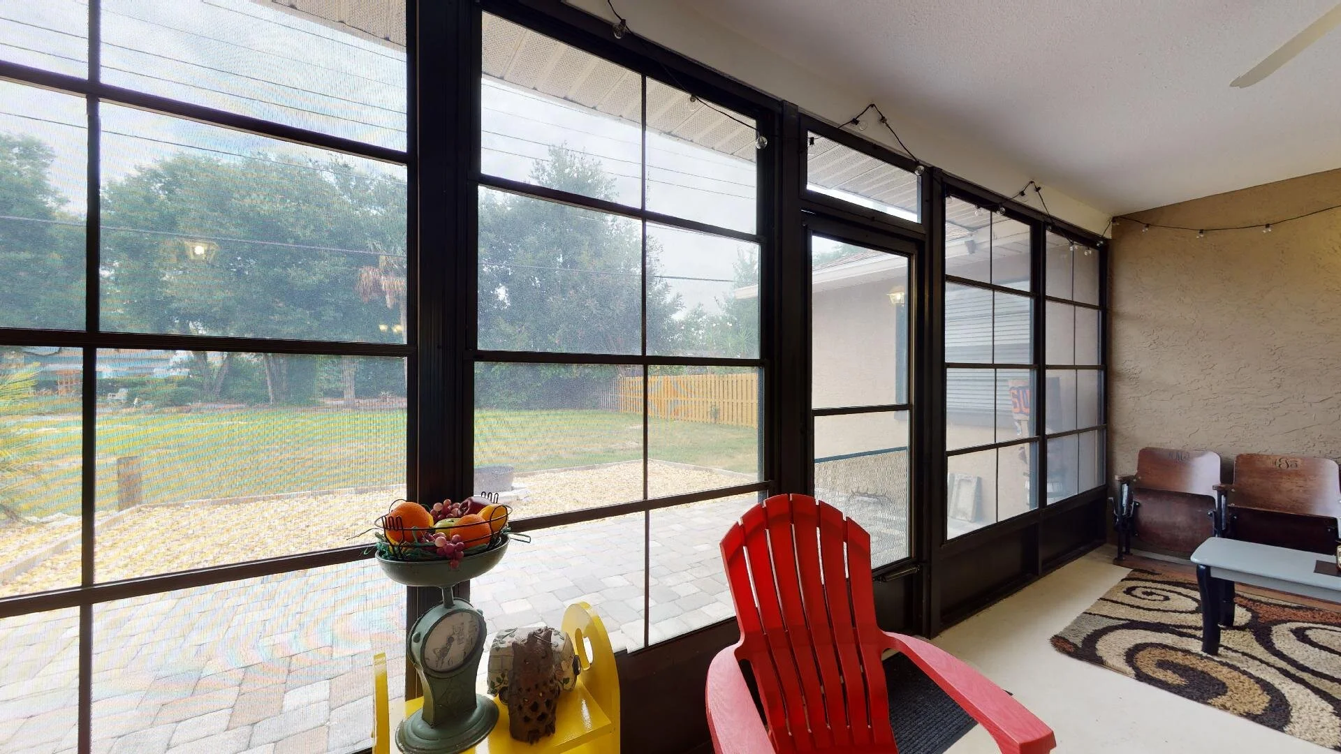 screened porch 2.jpg