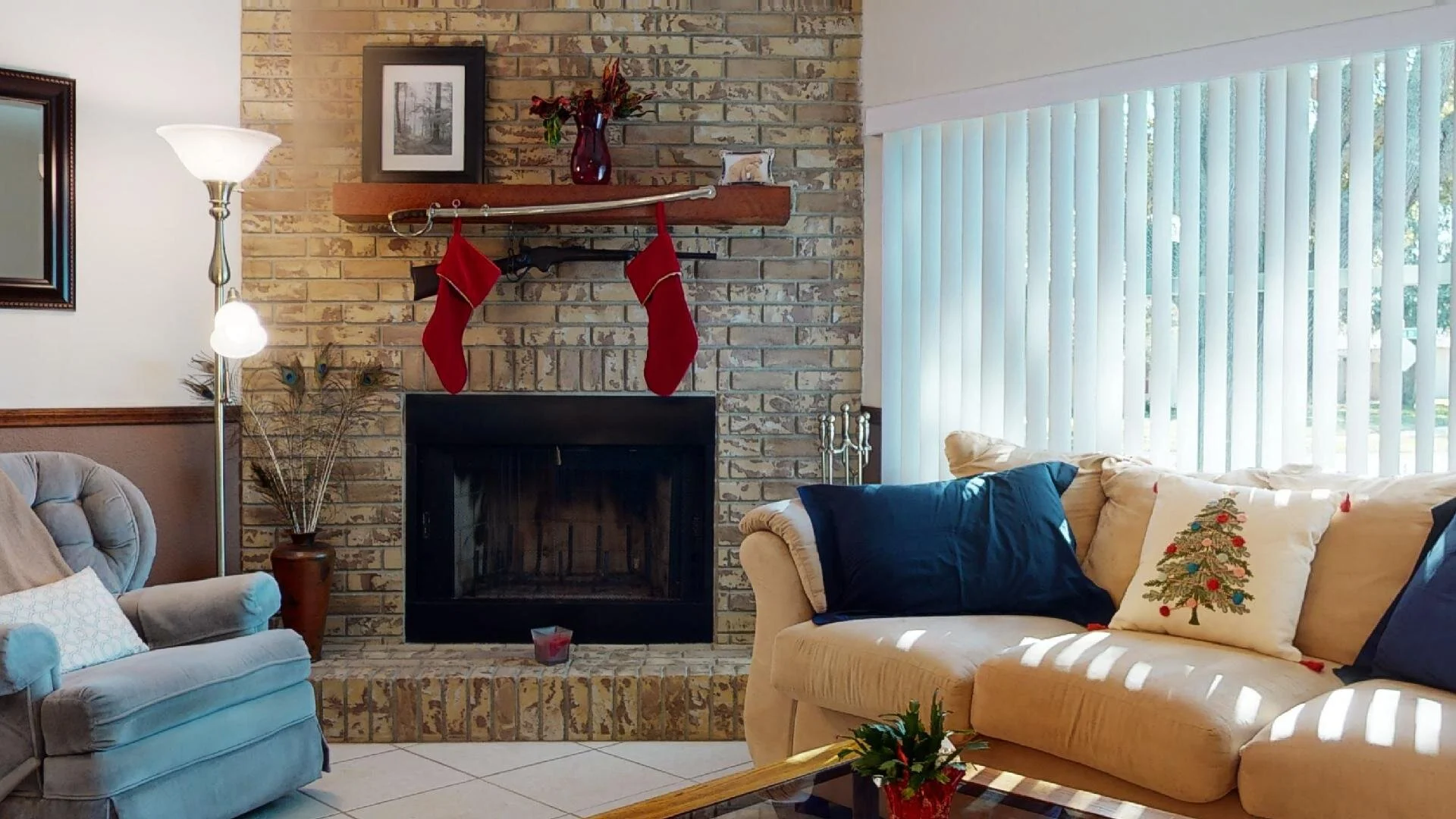 living fireplace.jpg
