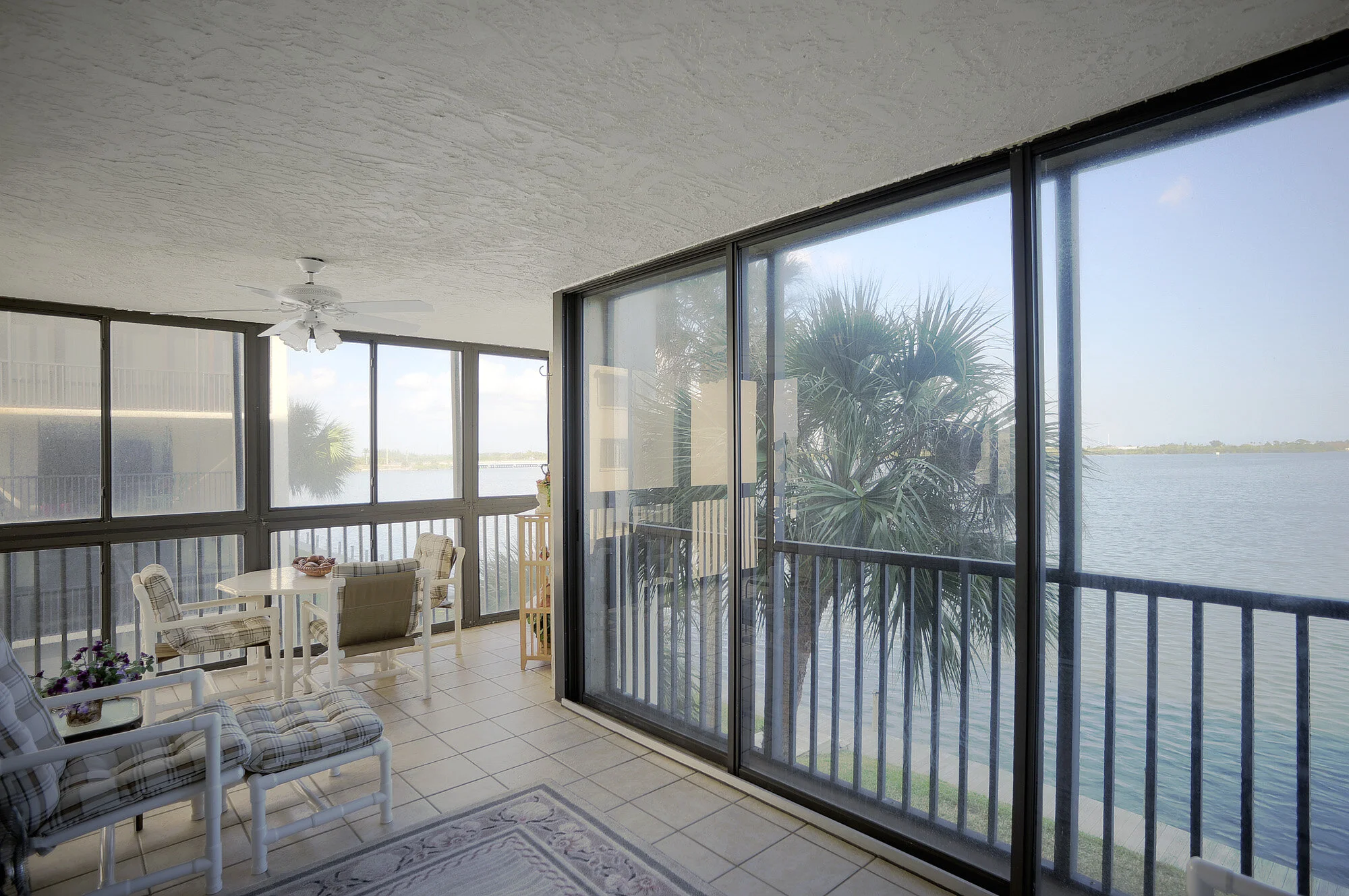 balcony north.jpg
