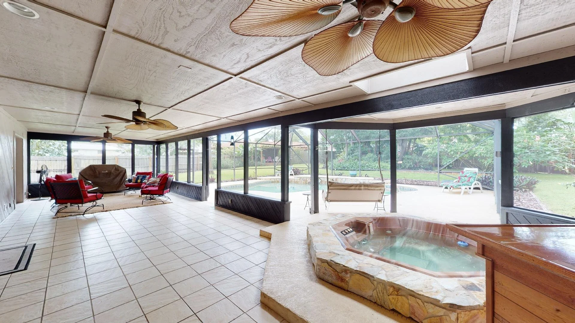 Back Porch:hot tub 1.jpg