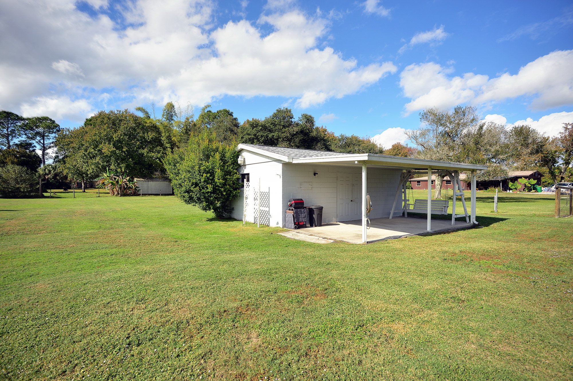 shed exterior.jpg