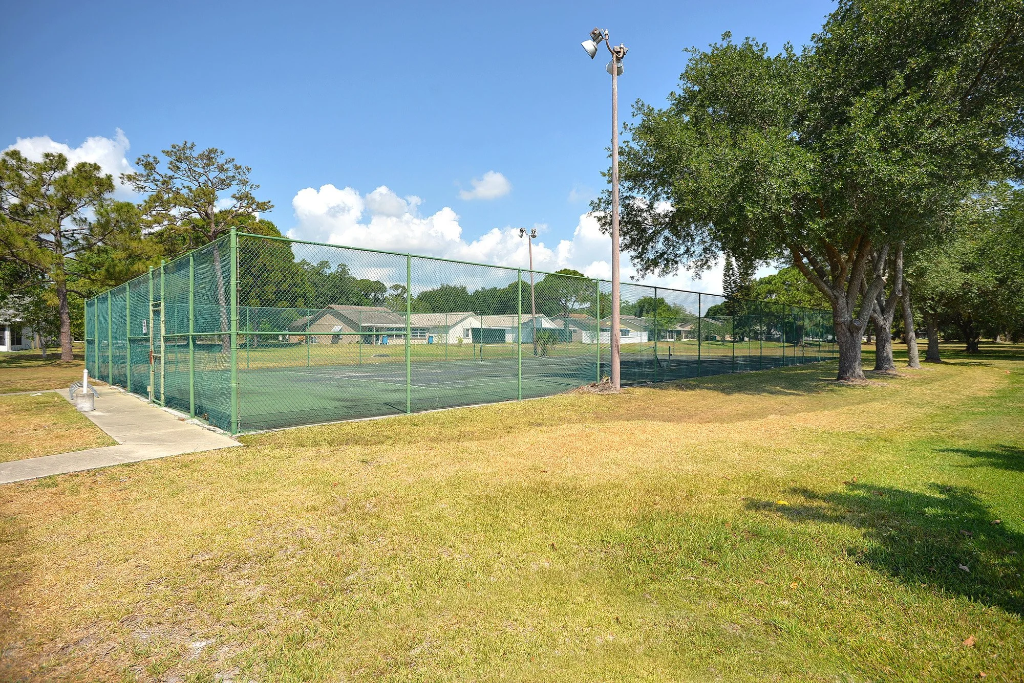 community tennis.jpg