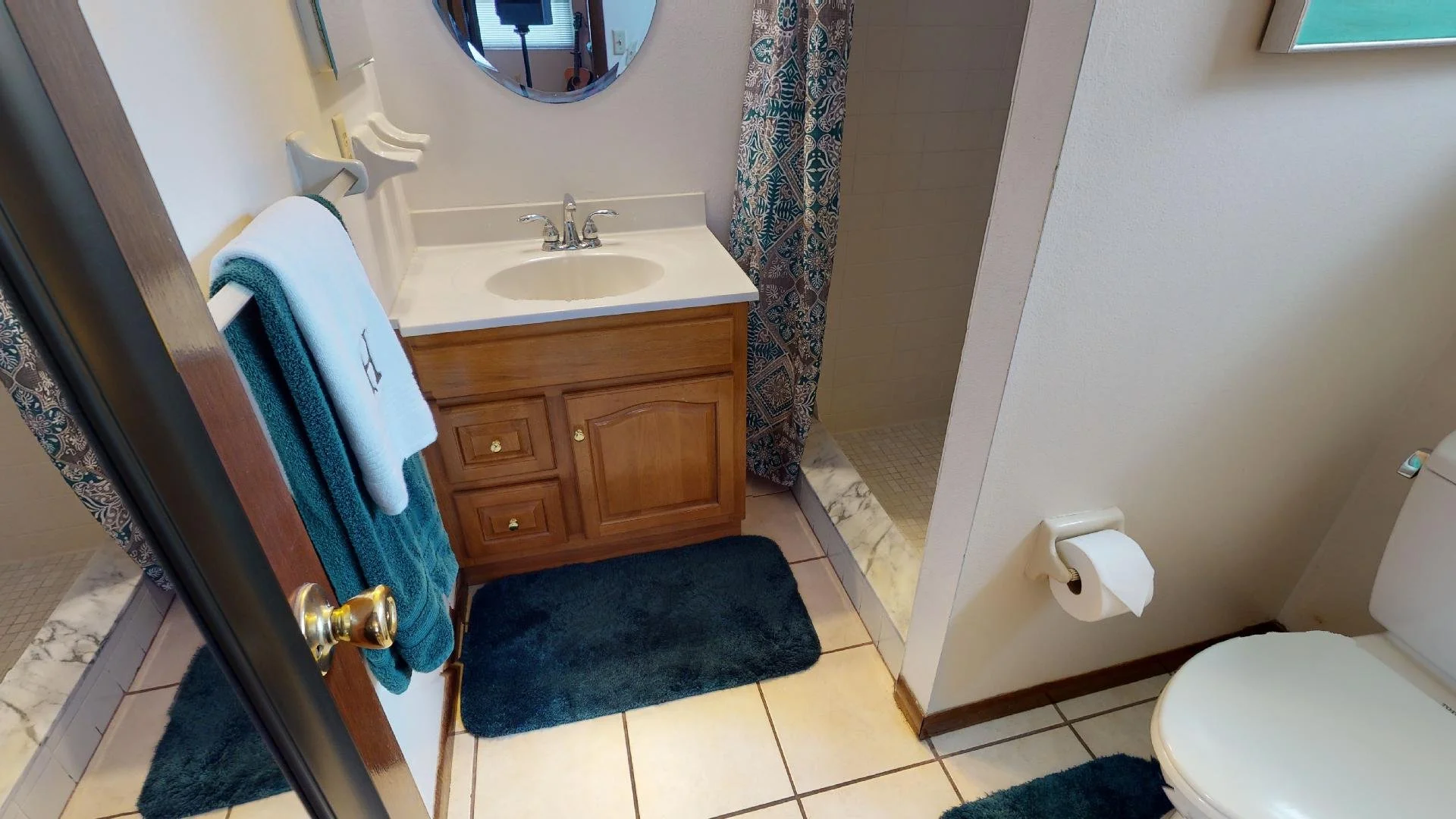master bath 1.jpg
