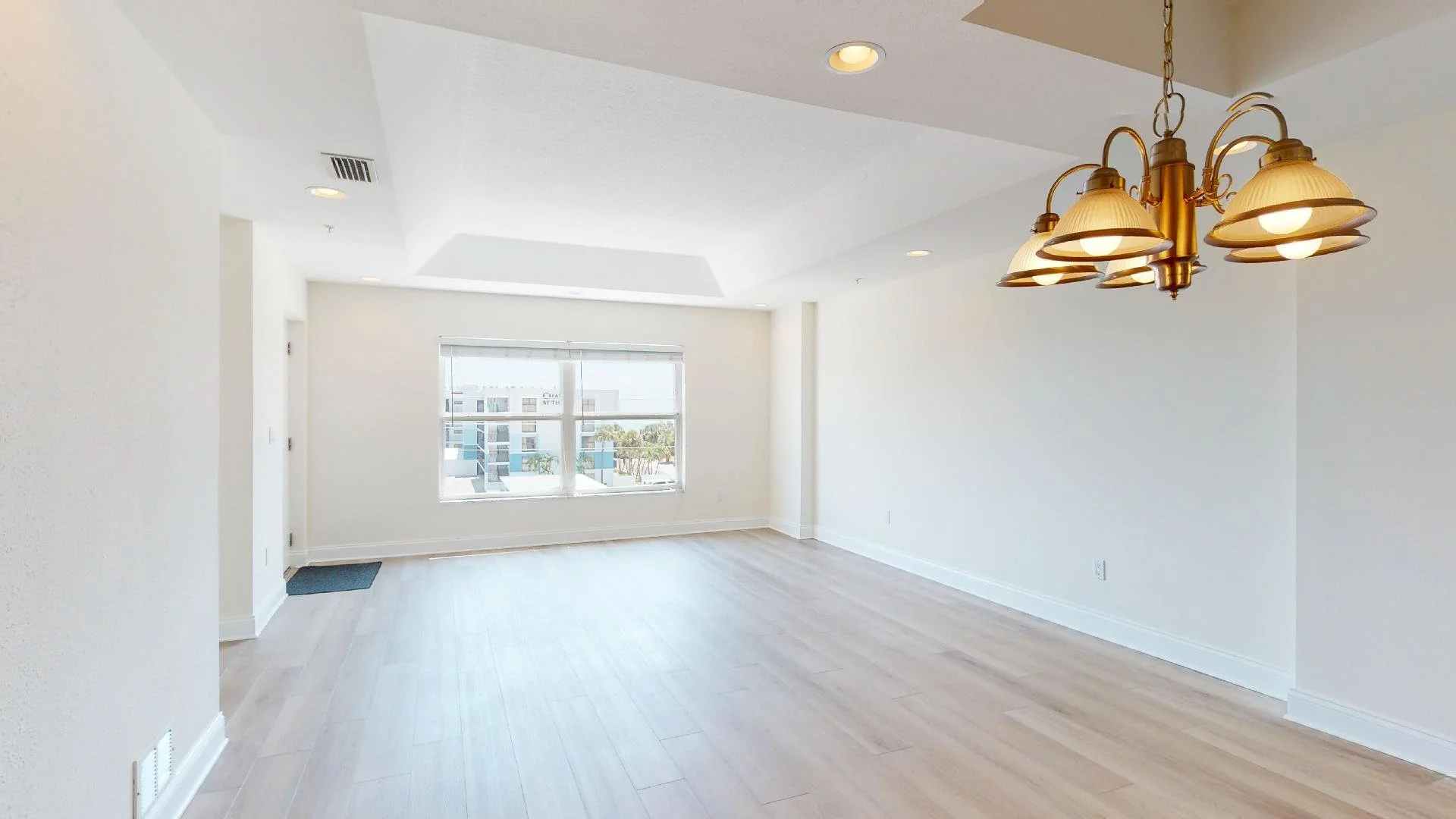 living dining 1.jpg