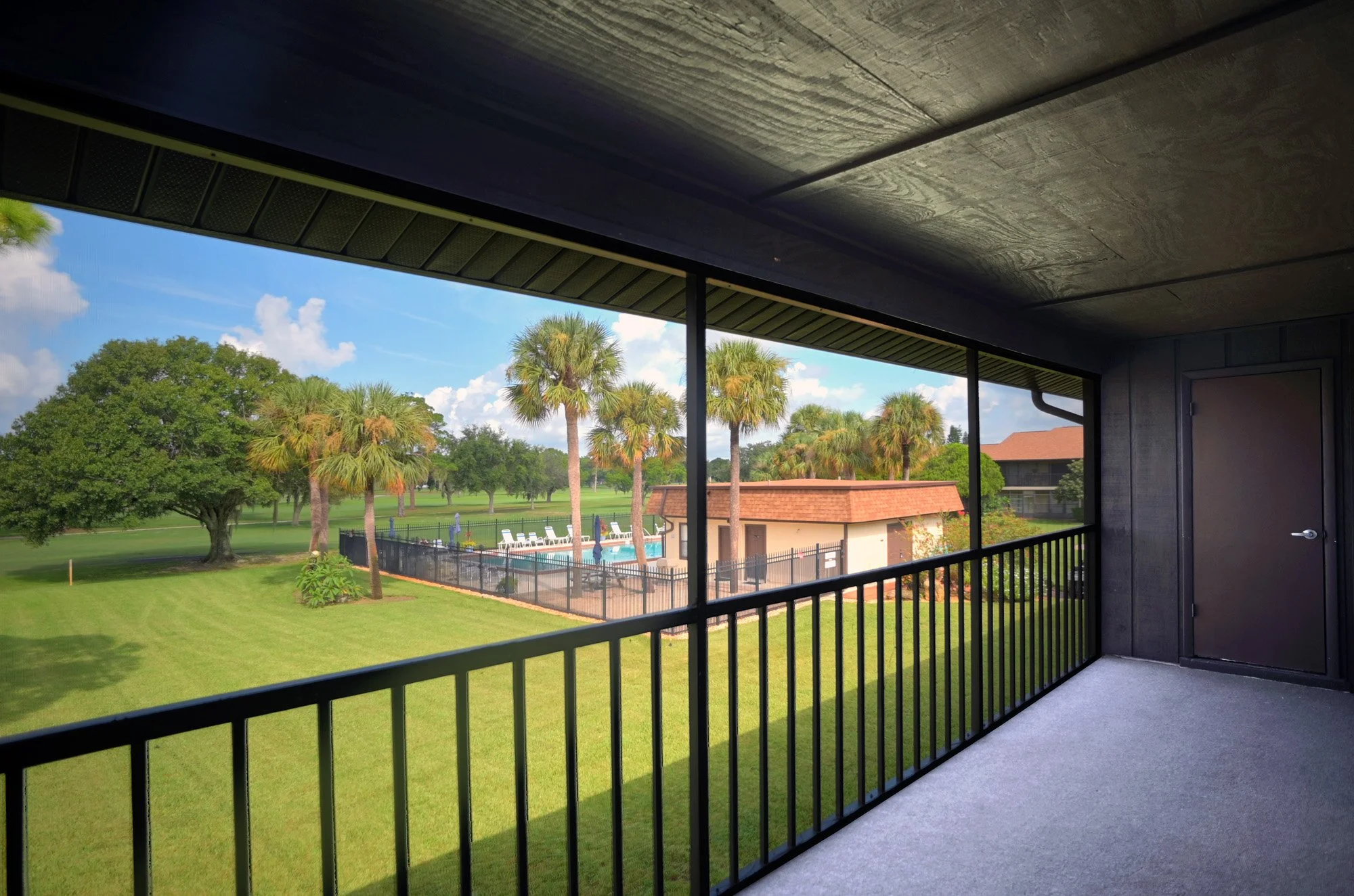covered porch.jpg