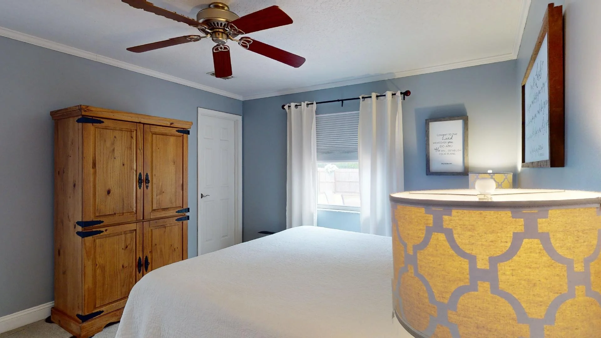 primary bedroom 1.jpg