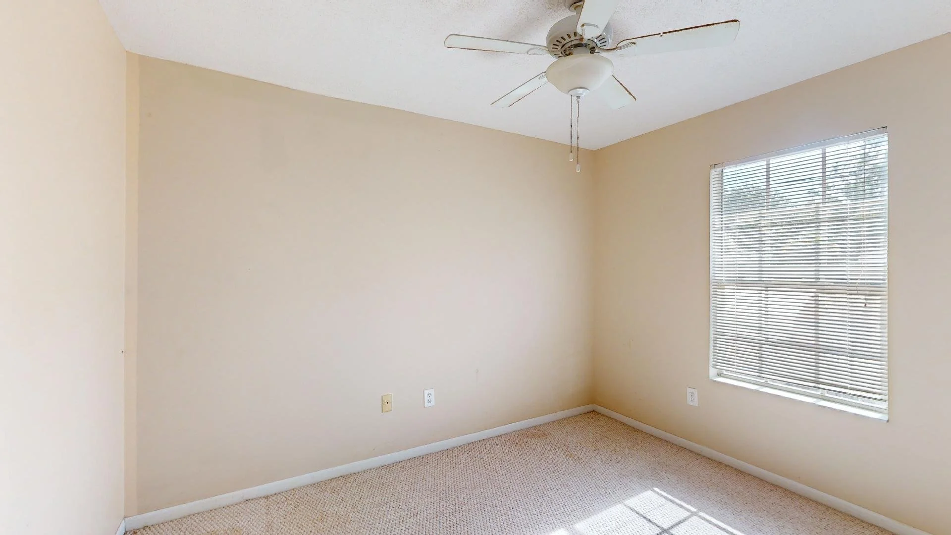 6710 Alazan - Bedroom - 1 .jpg