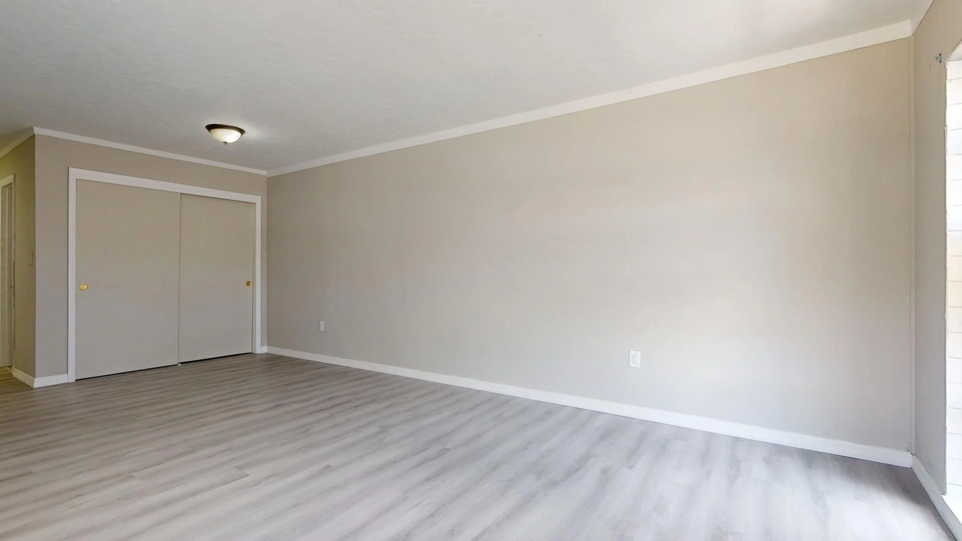 unit 3 bedroom 1.jpg