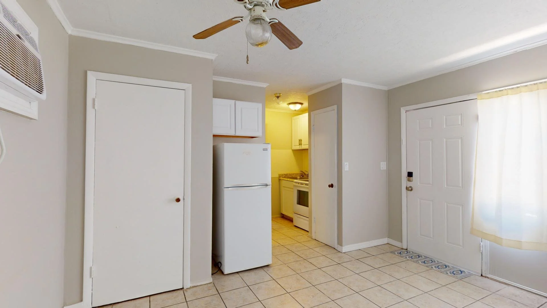 unit 1 entrance 1.jpg