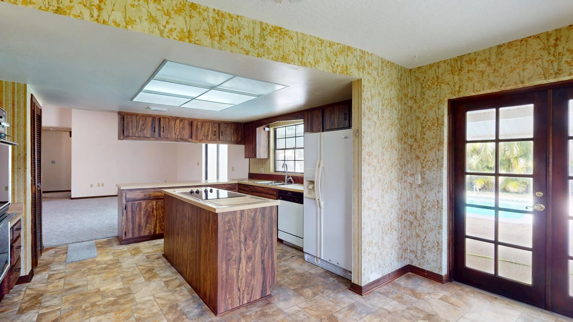 kitchen 5.jpg
