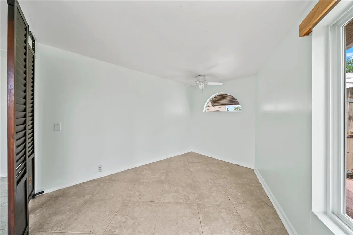 dining room.jpg