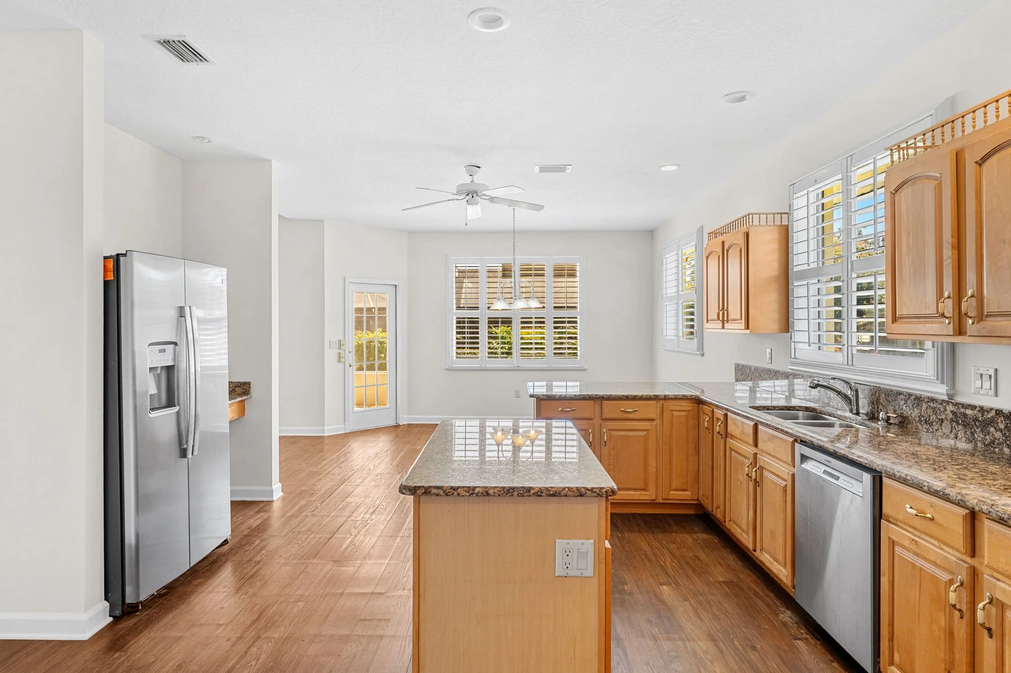 kitchen 5.jpg