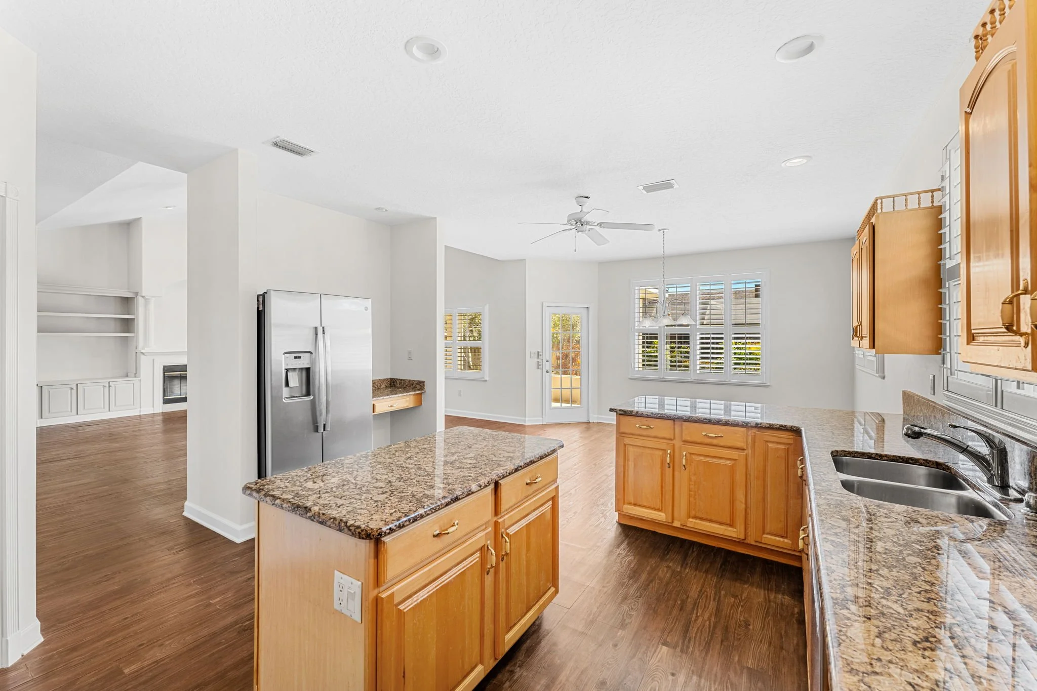 kitchen 6.jpg