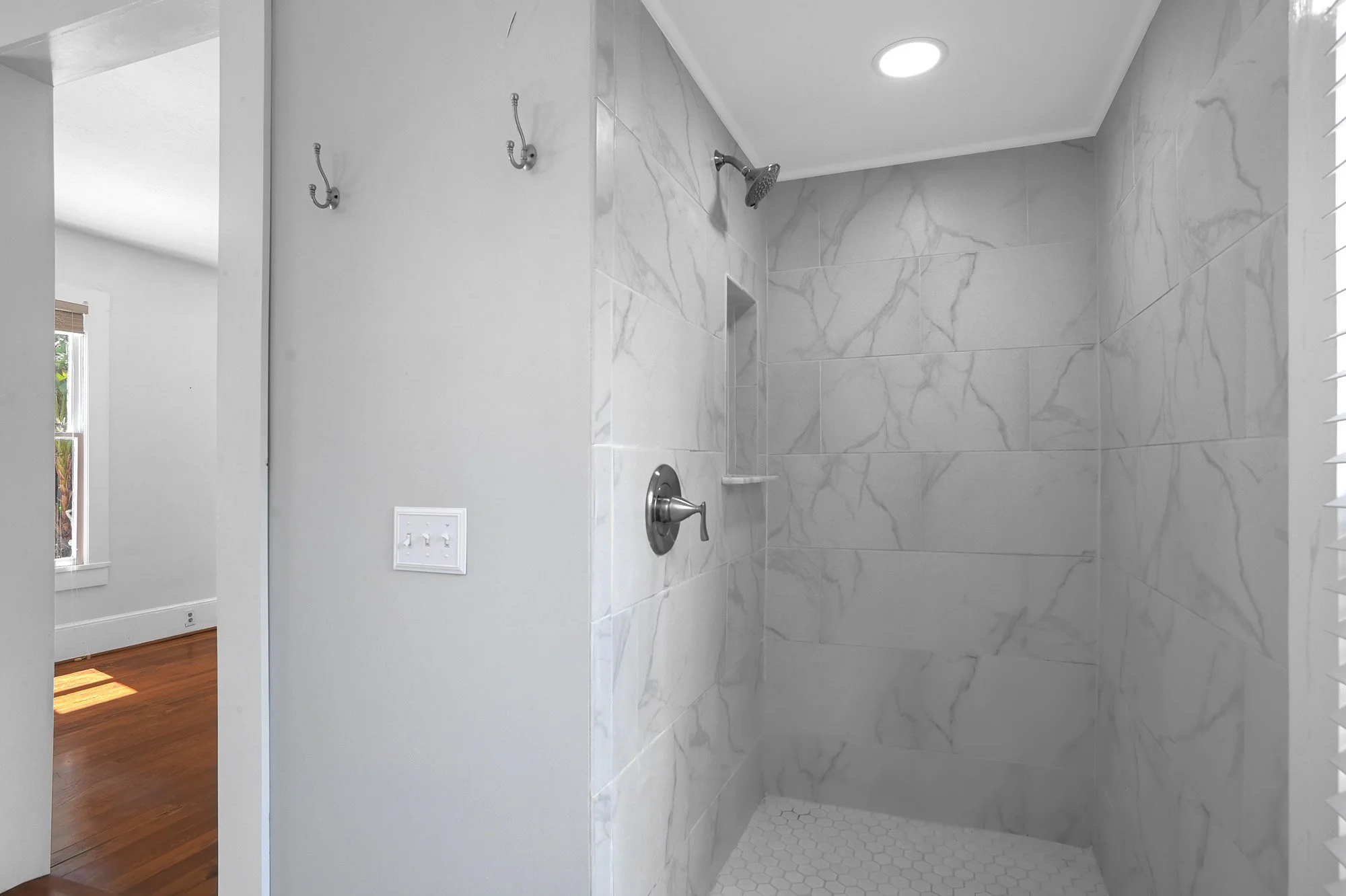 primary bath shower.jpg