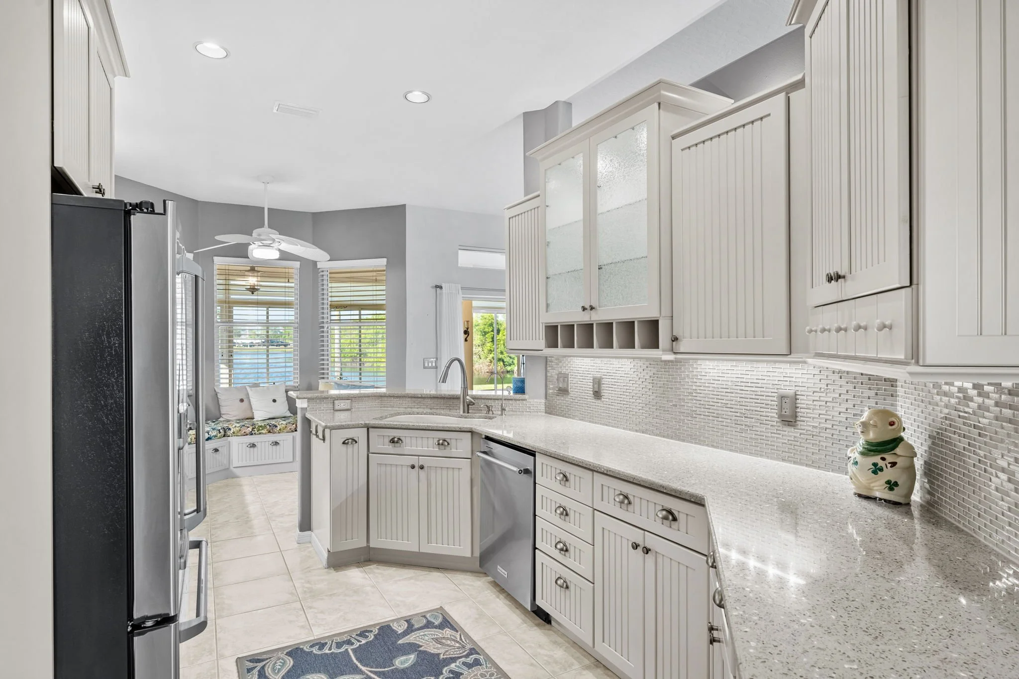 kitchen 4.jpg