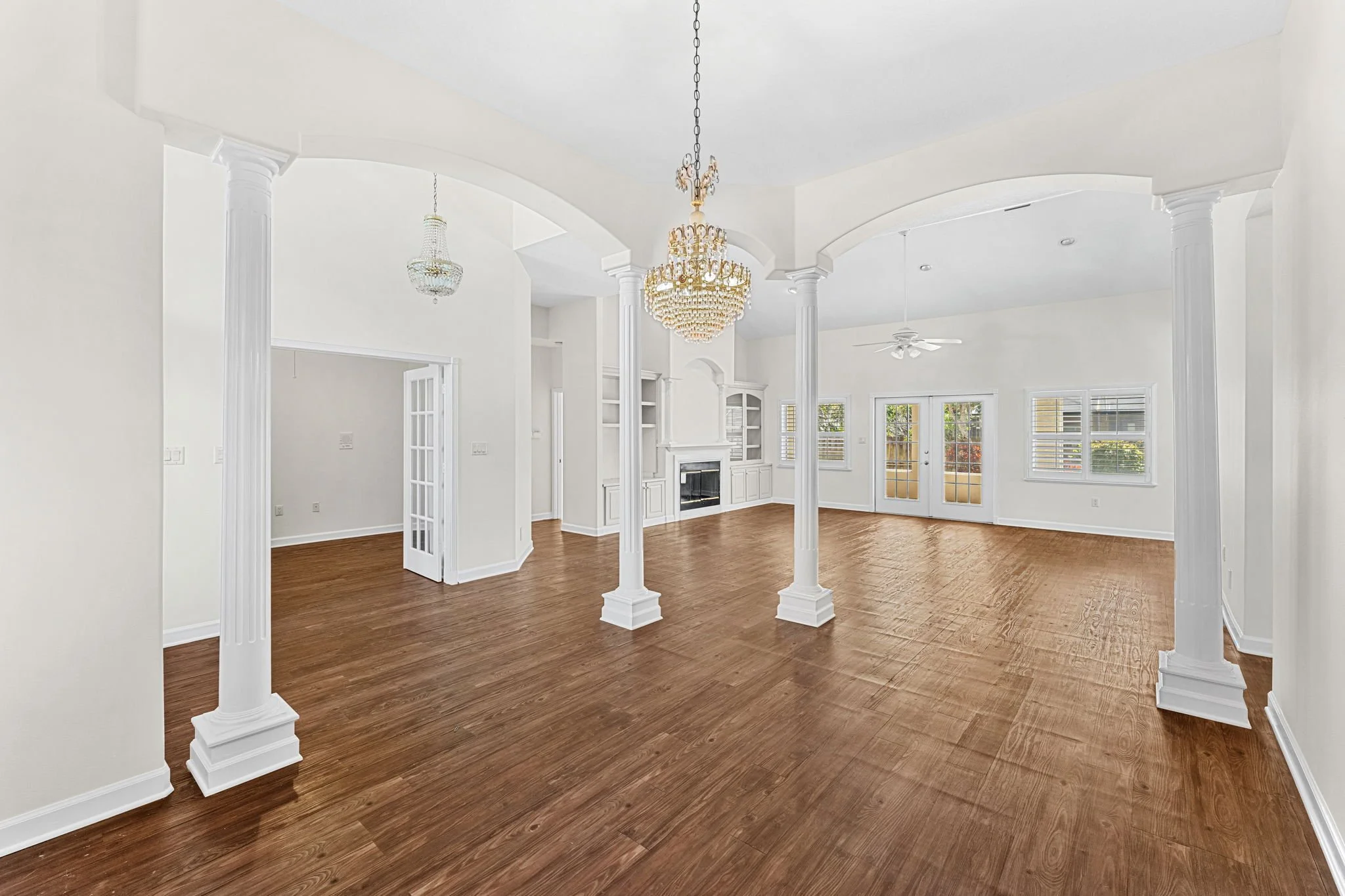 Dining area.jpg