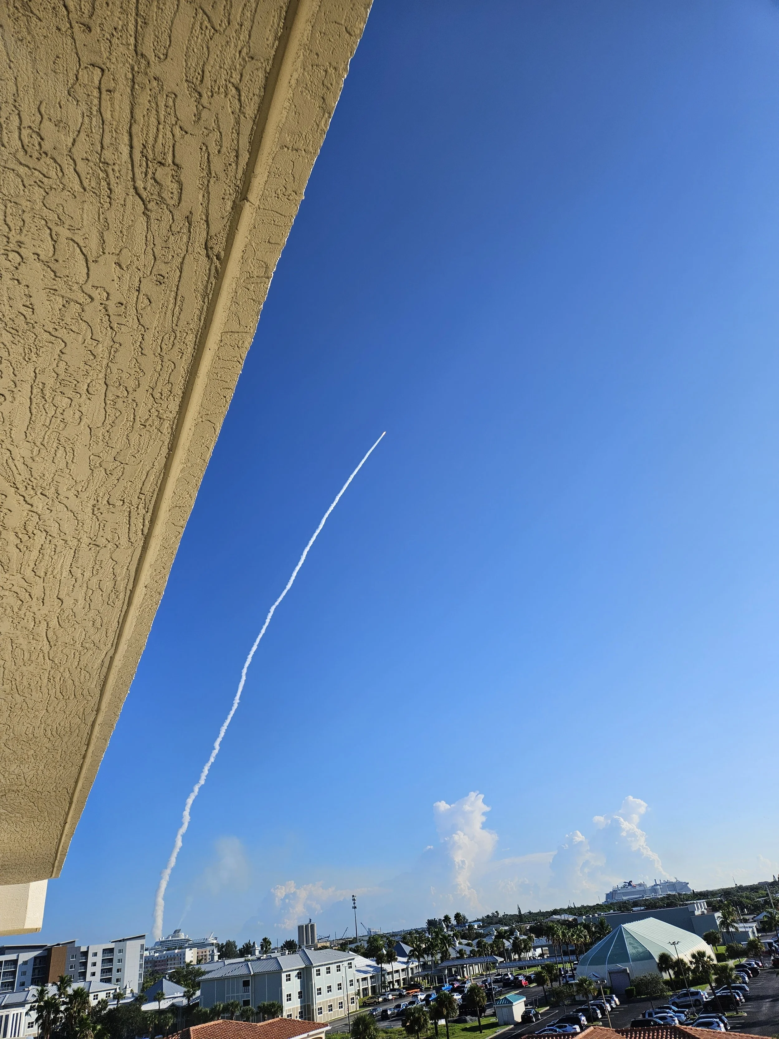 rocket shot - from seller.jpeg