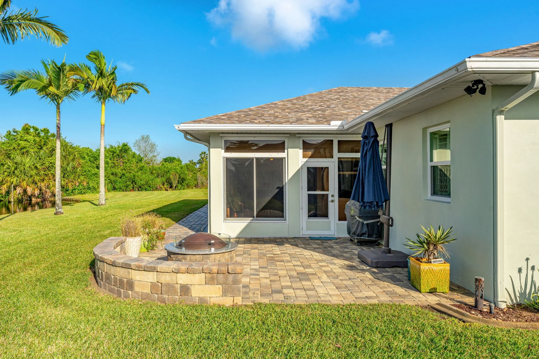 patio 4.jpg