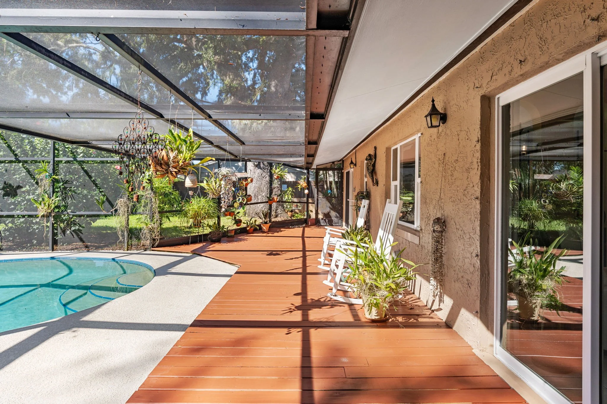 backporch:pooldeck 1.jpg