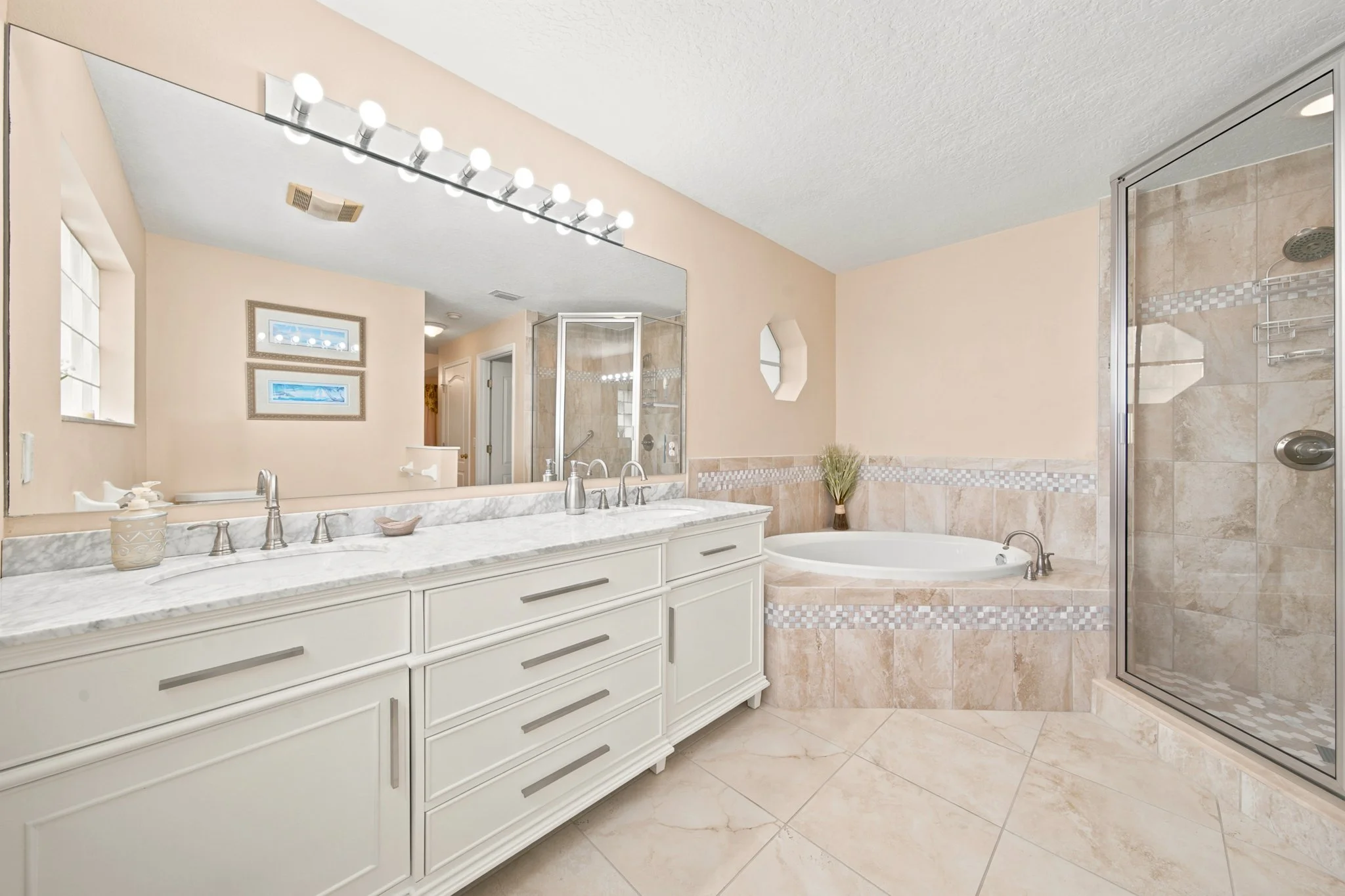 primary bath 1.jpg