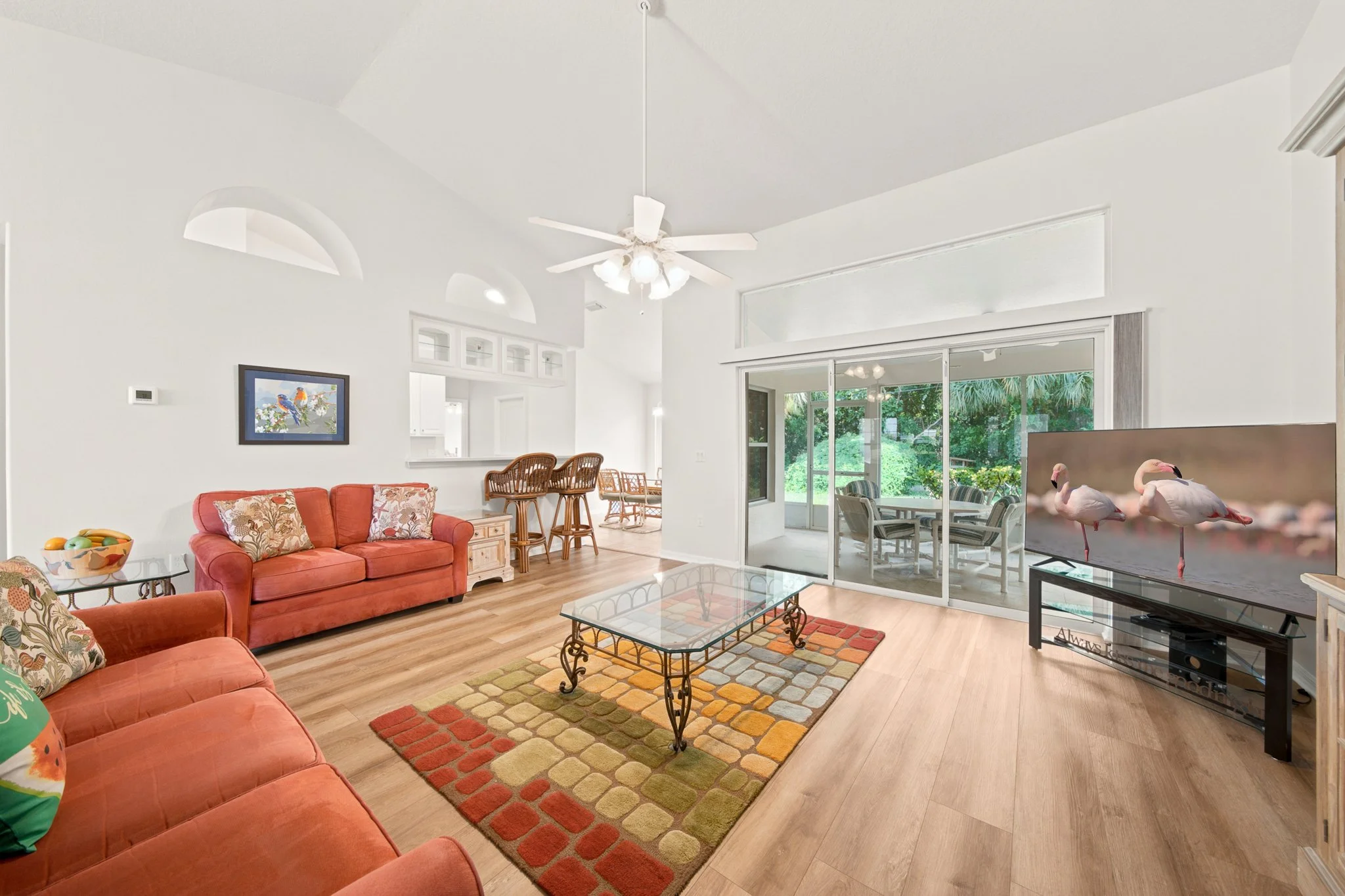 livingroom 1.jpg