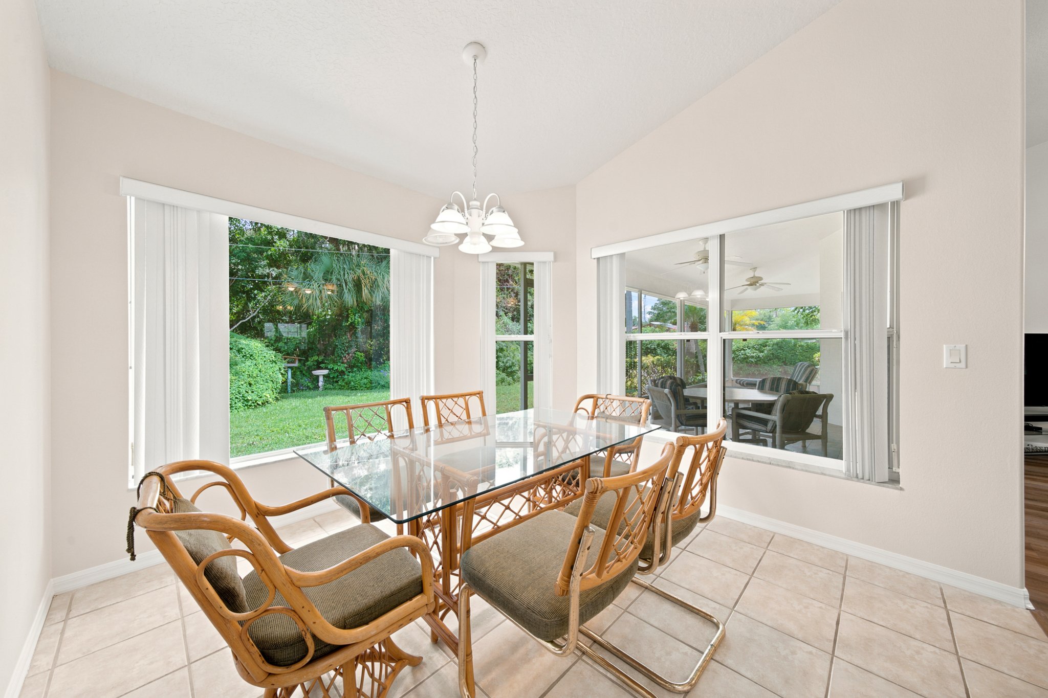 dining area.jpg