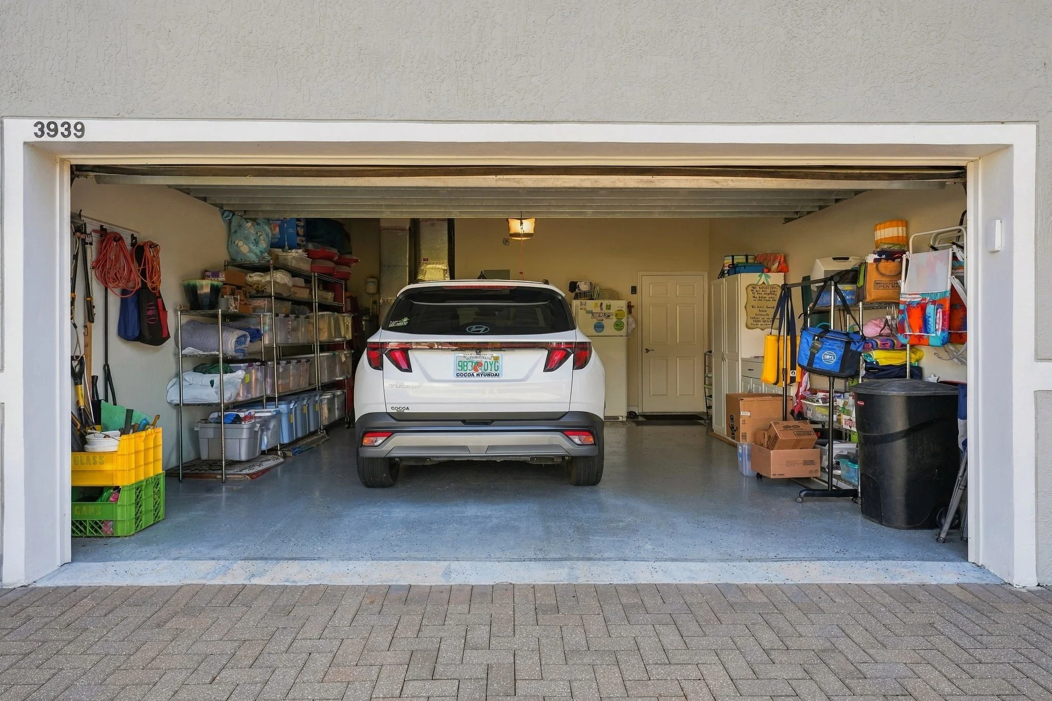 garage.jpg