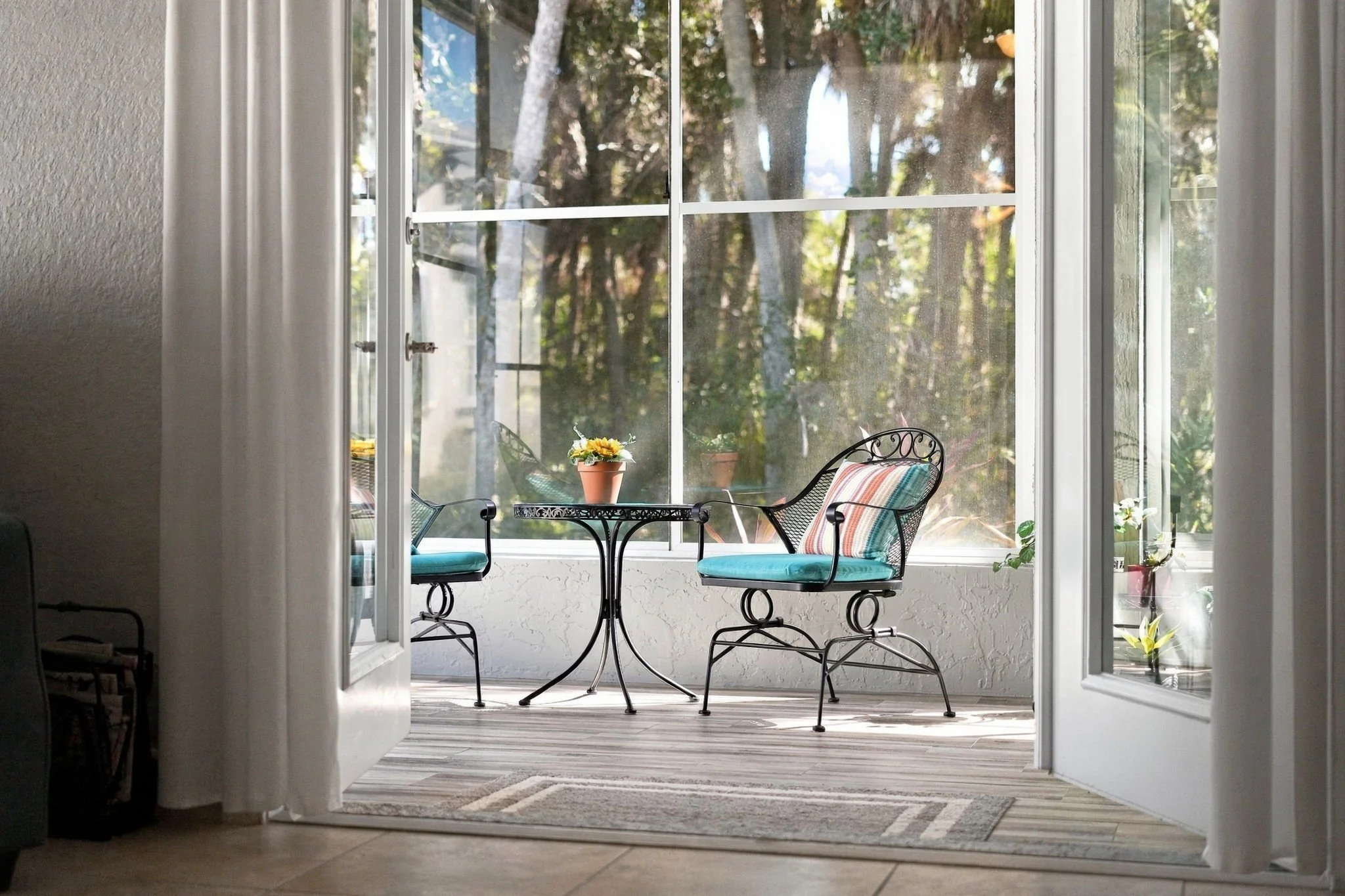 florida room 4.jpg