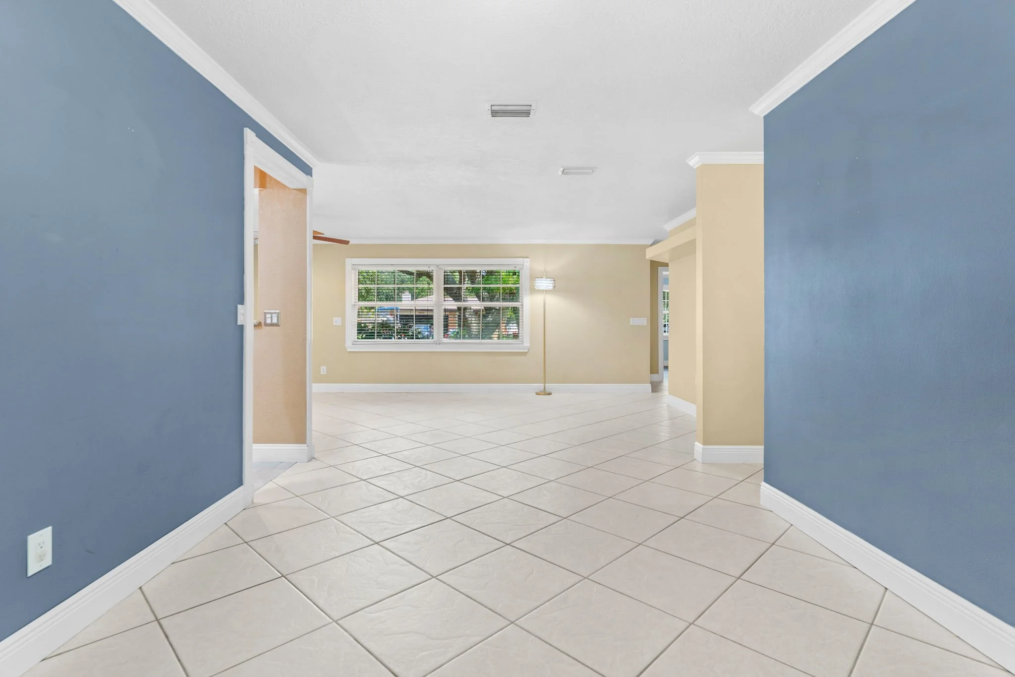 diningroom 1.jpg
