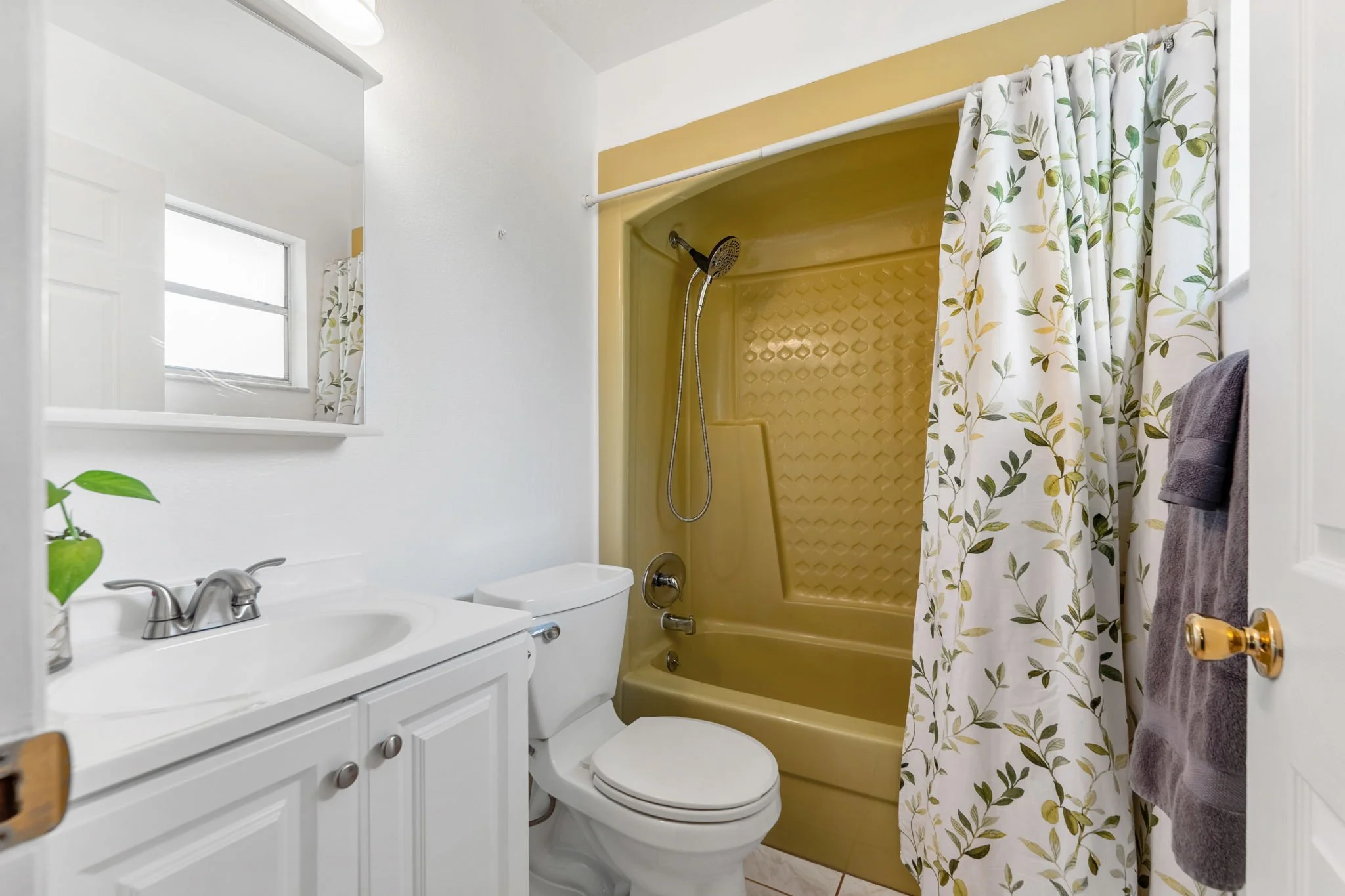 primary bath.jpg