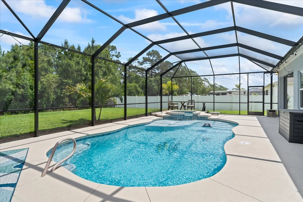 pool 1.jpg