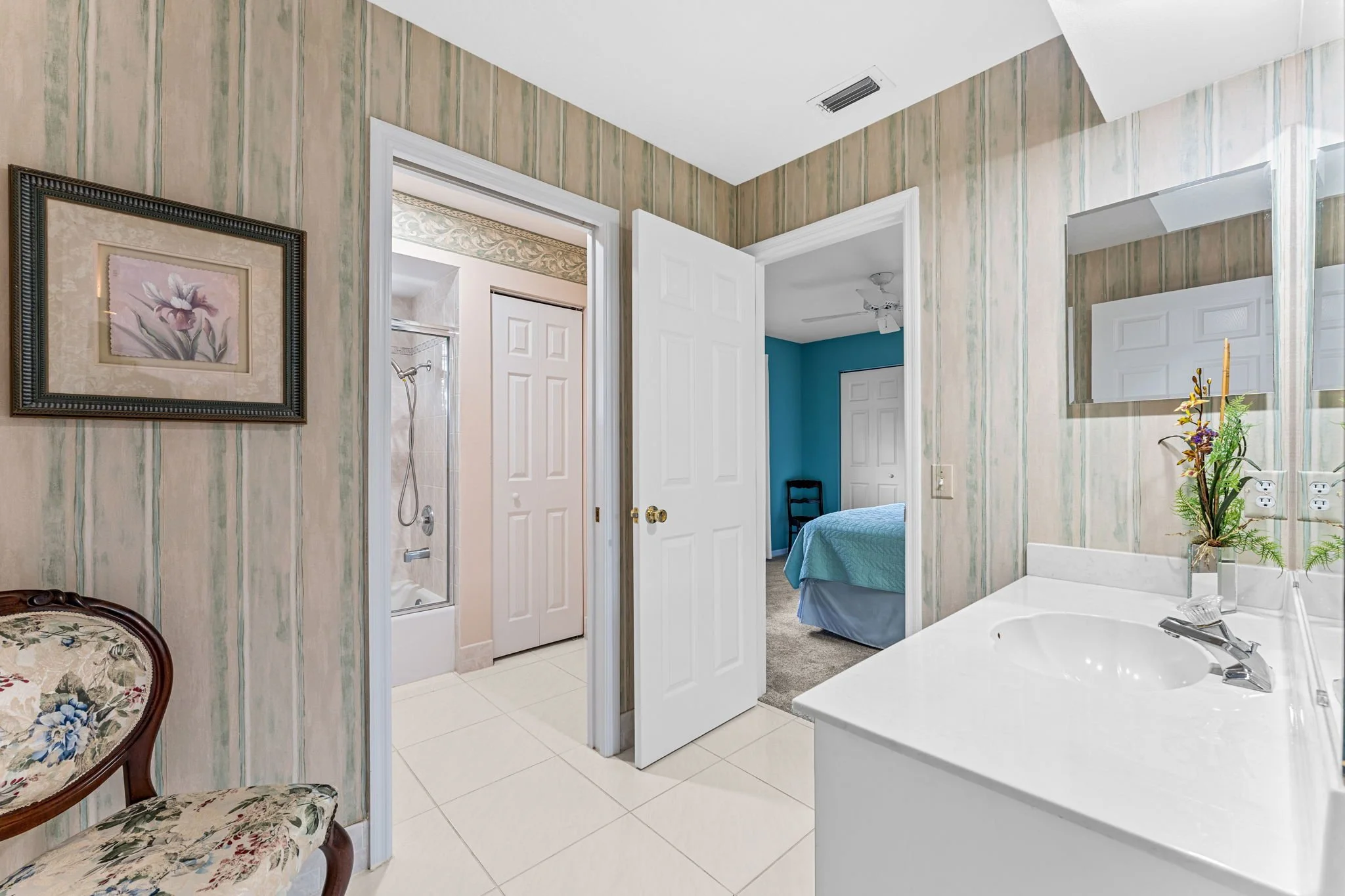 bathroom off bedroom 2-3.jpg