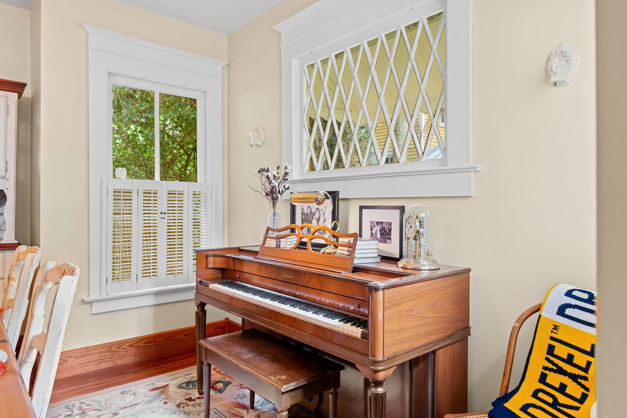 piano 1.jpg