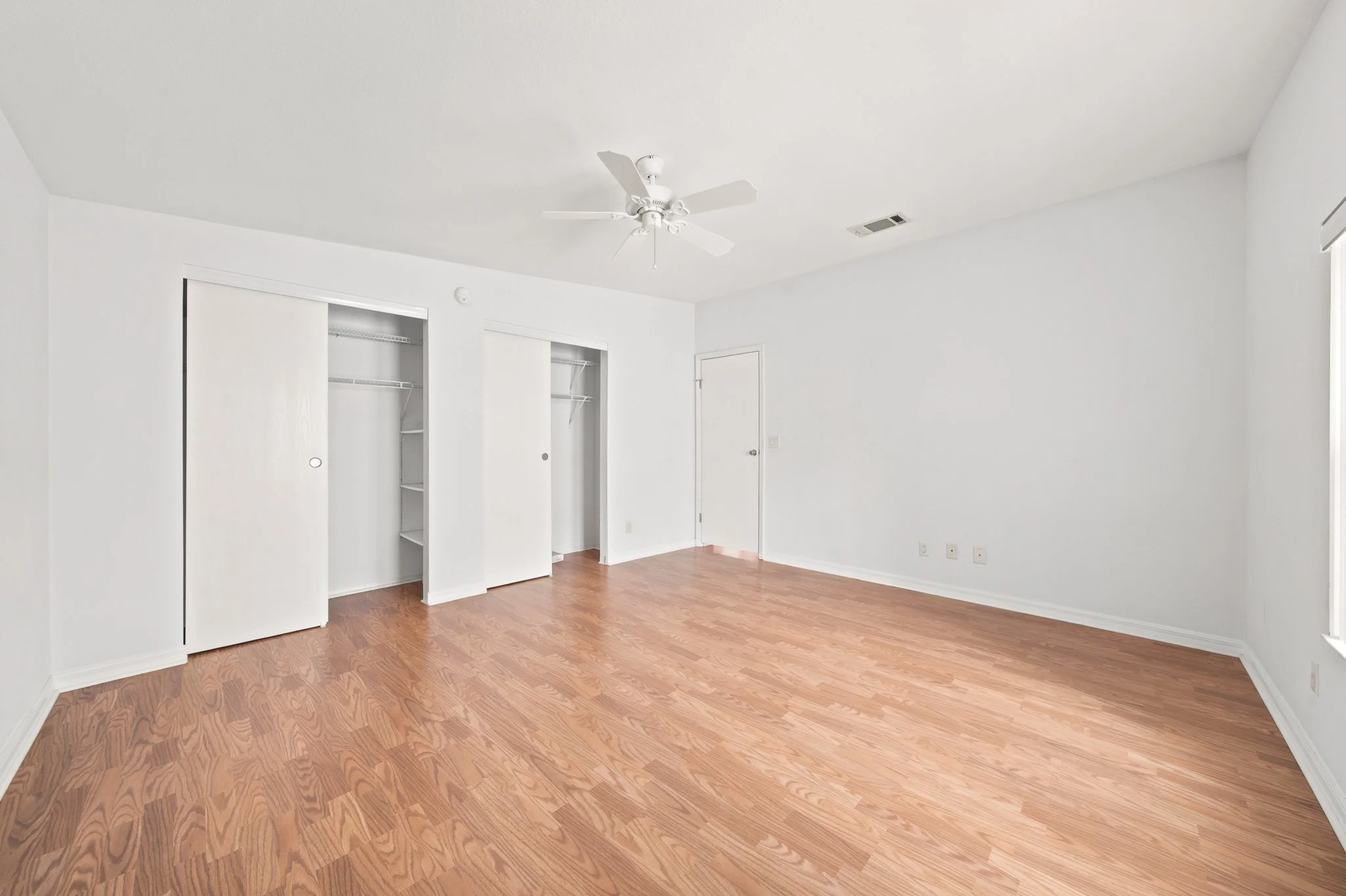 bedroom 3.jpg