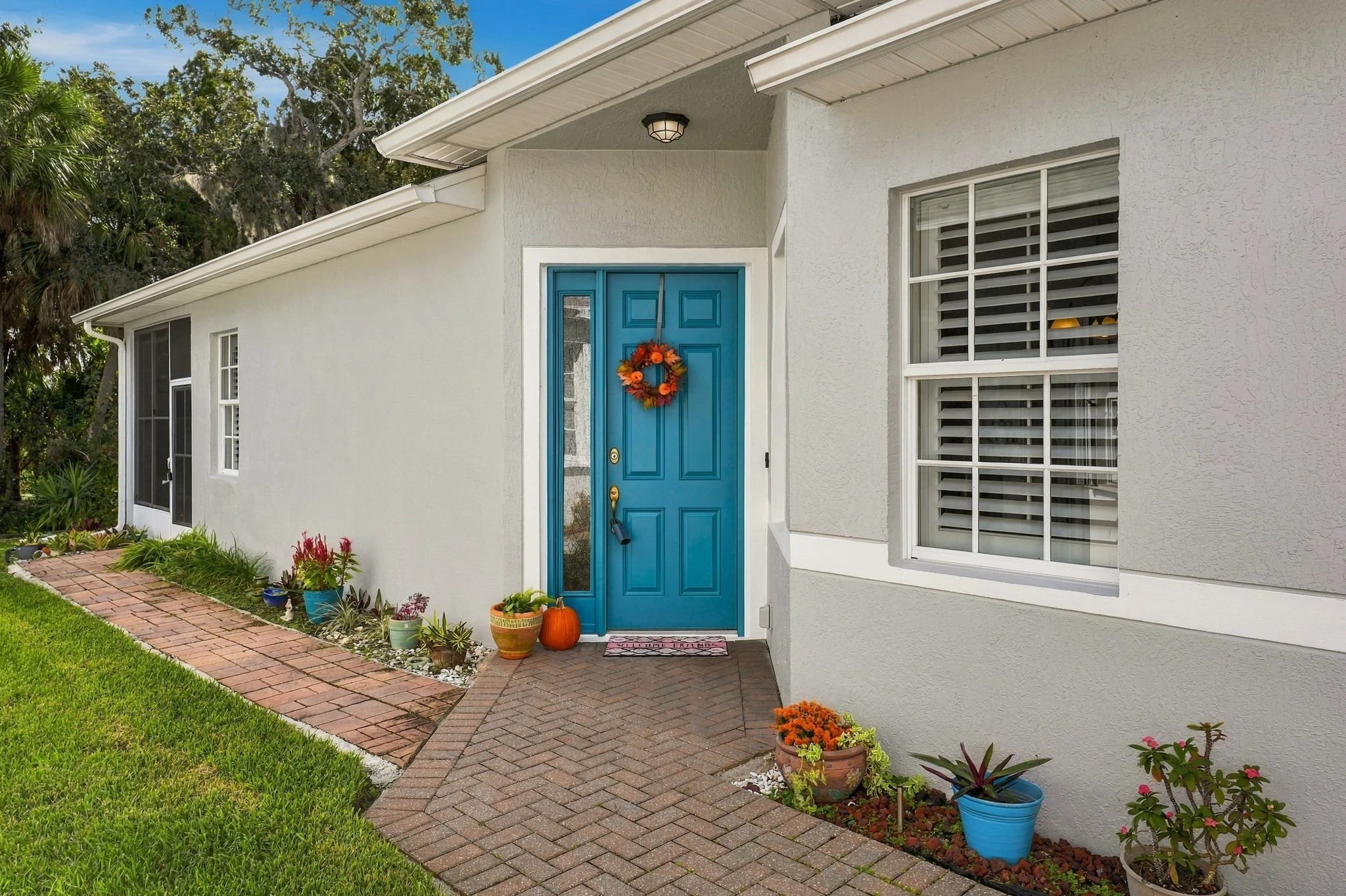 front entry.jpg