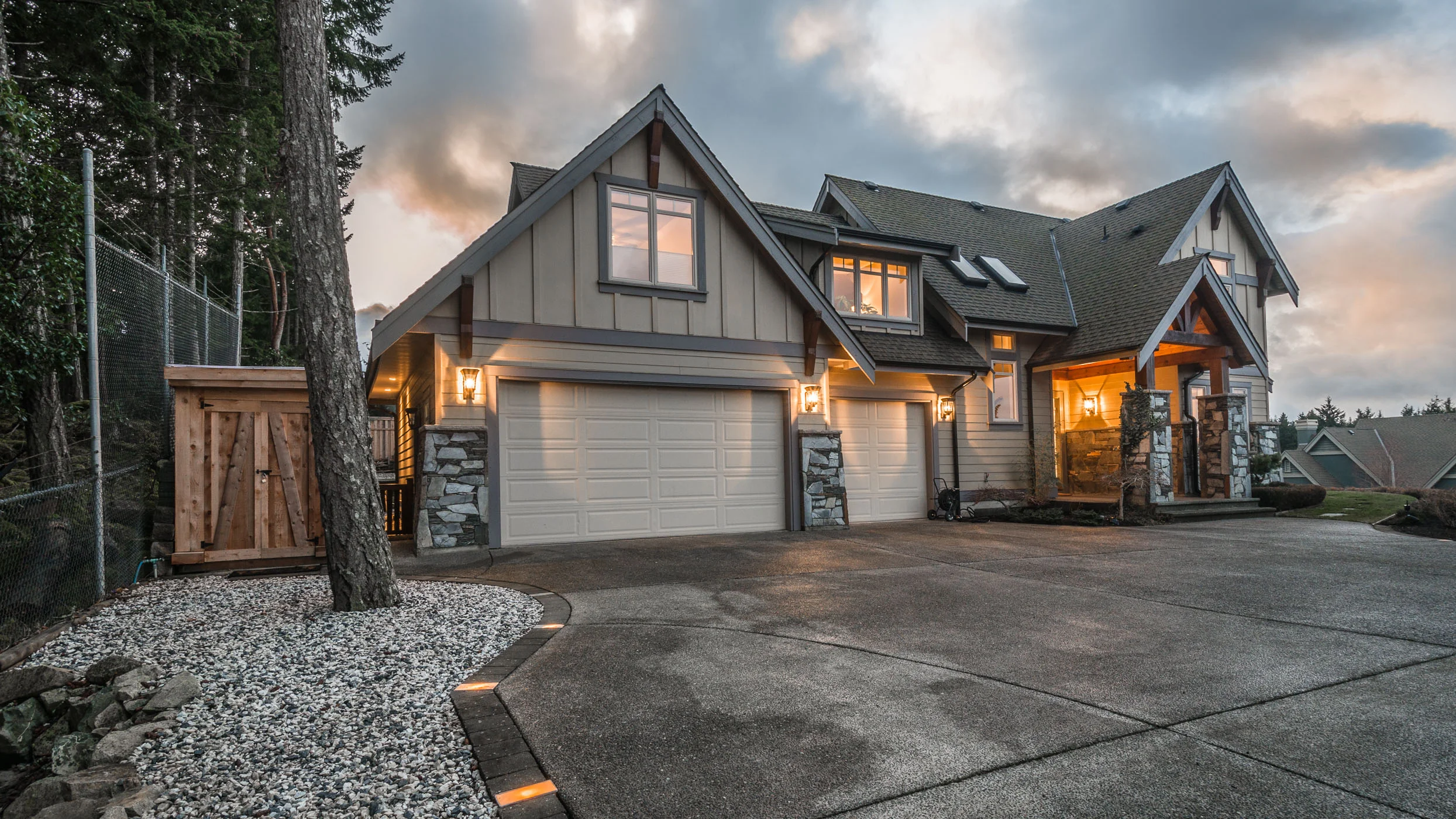 Paul Dabbs Custom Homes - Goodrich 21.jpg