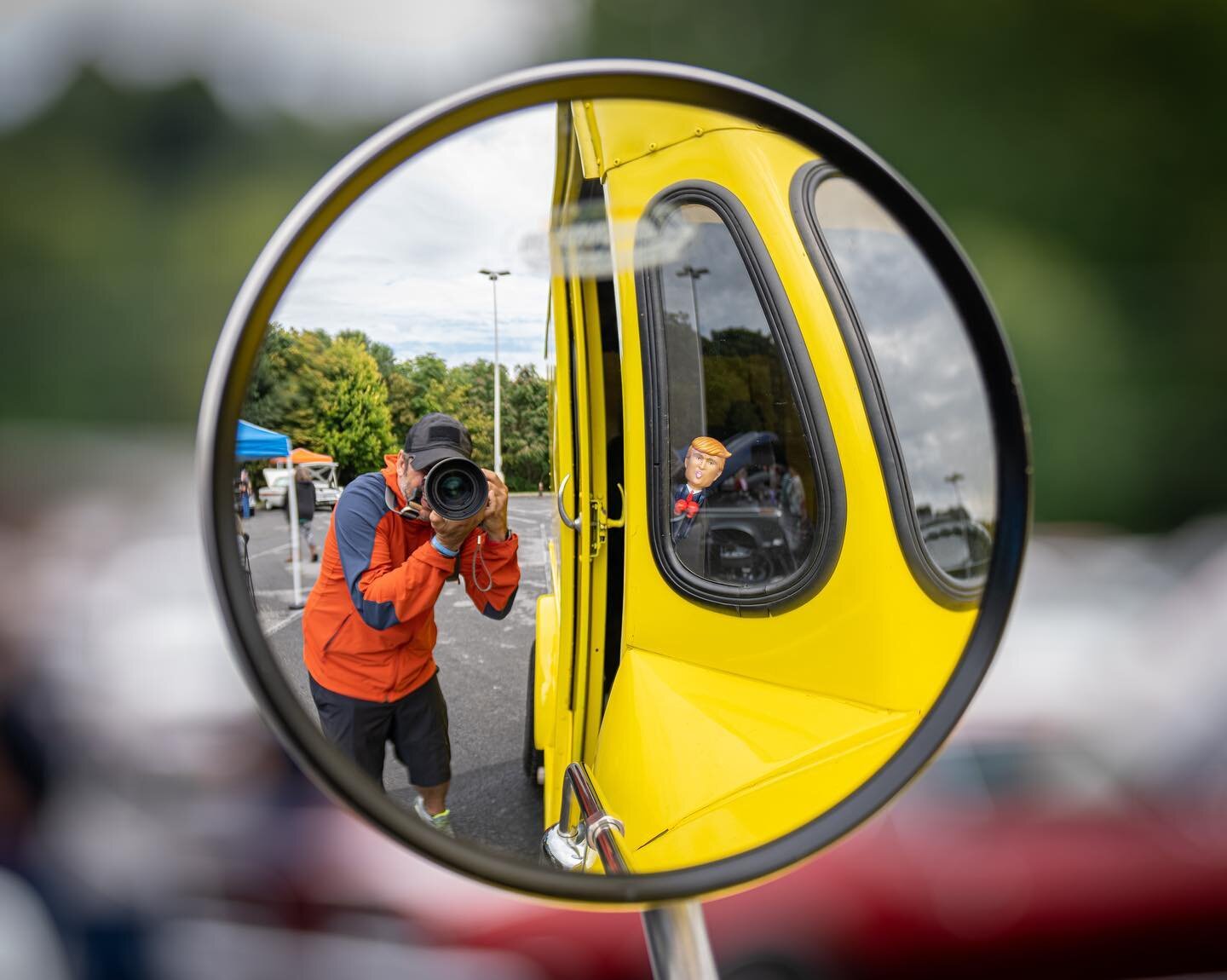 Self Portrait 
&bull;
&bull;
&bull;
&bull;
#jessekokotek #adventurepic #cleargram #hikertrash #selfportrait #trump #selfie #carshow #streetphotography #extremeadventure #lifeisbetteronthetrails #photographer #appalachiantrail #appalachia #damascusva 