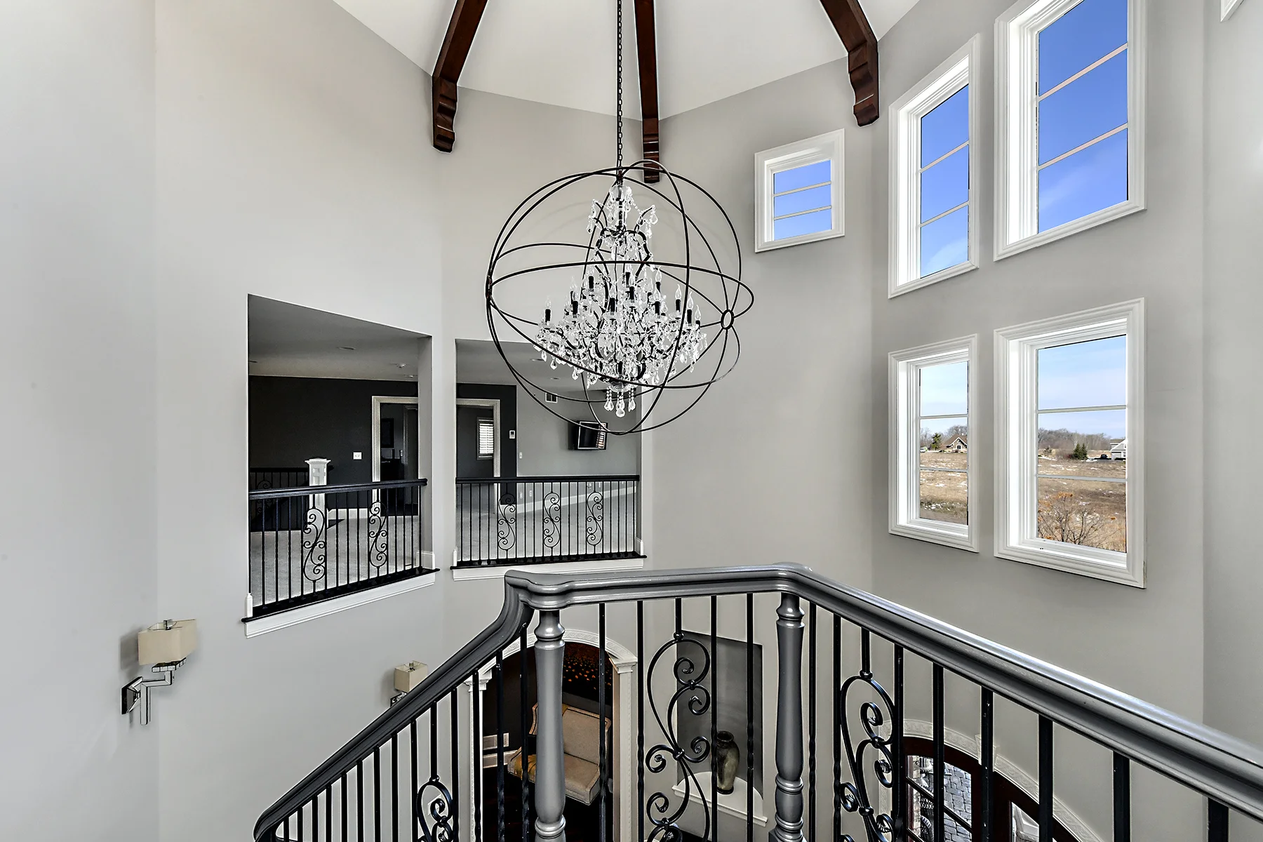 350 Calamus Circle Entry 1 MLS.jpg