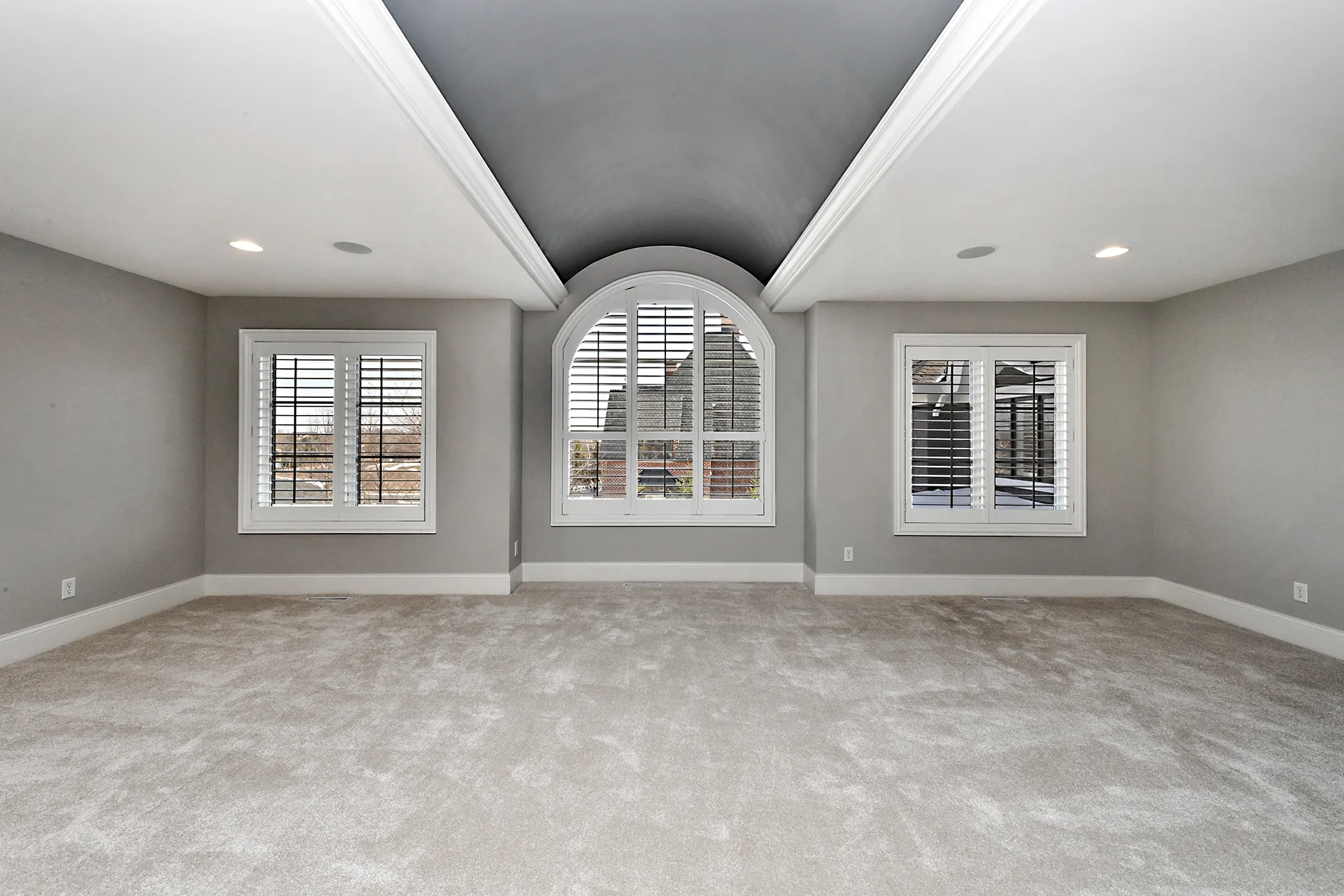 350 Calamus Circle Upper Level FR 2 MLS.jpg