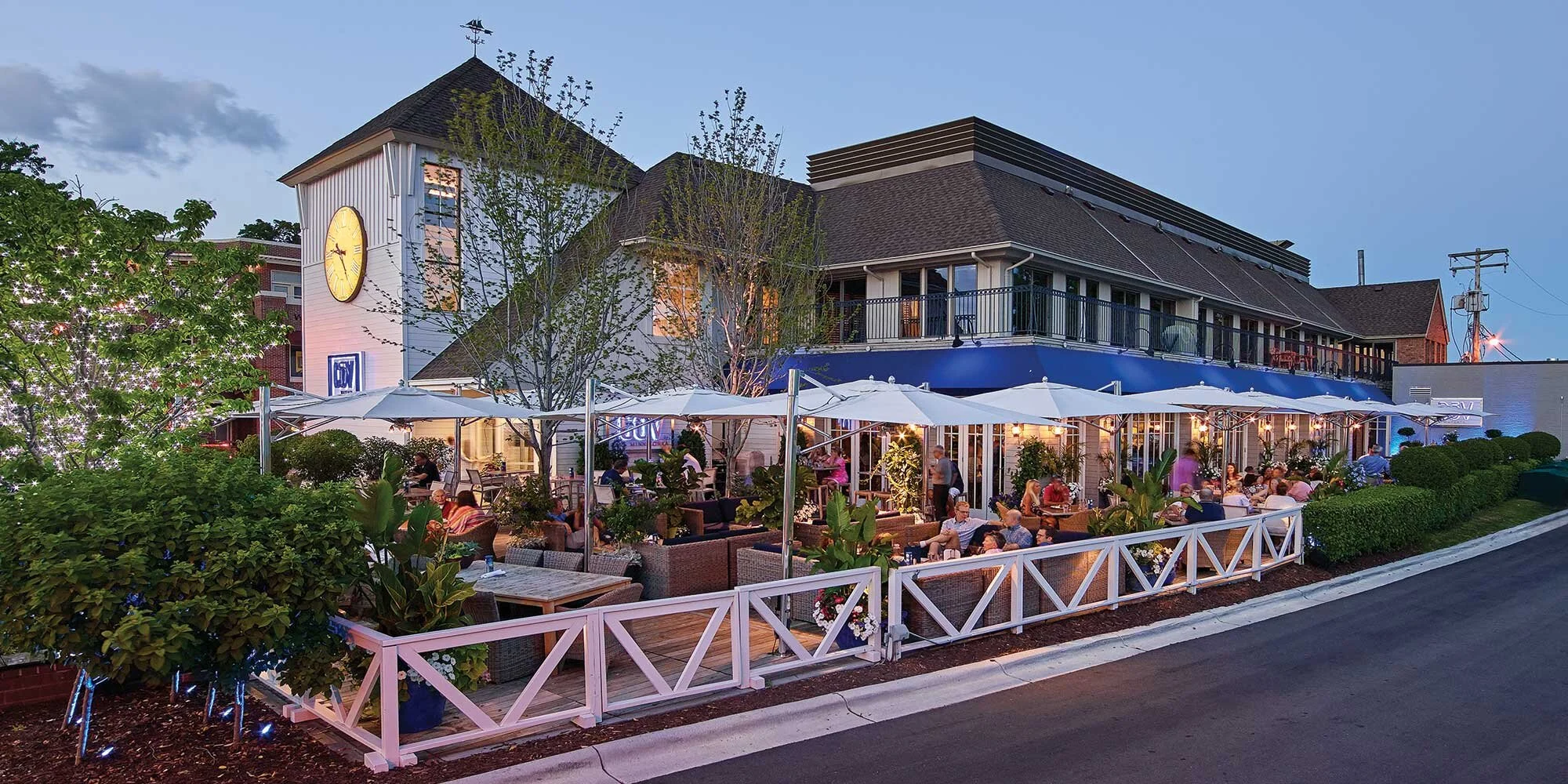 cov-sliders-patio-night.jpg