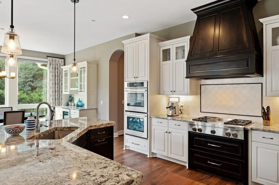 19_16510BlackOaks_2030_LowRes.jpg